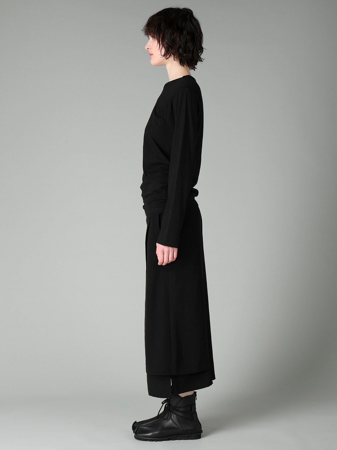 30/-COTTON VISCOSE SINGLE SLIT DETAIL LONG SLV T