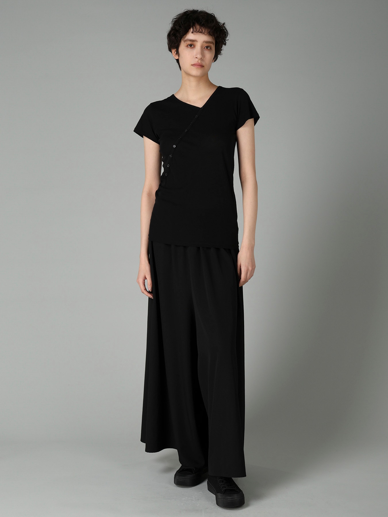 HIGH TWISTED SINGLE JERSEY DIGONAL BUTTON SHORT SLV T