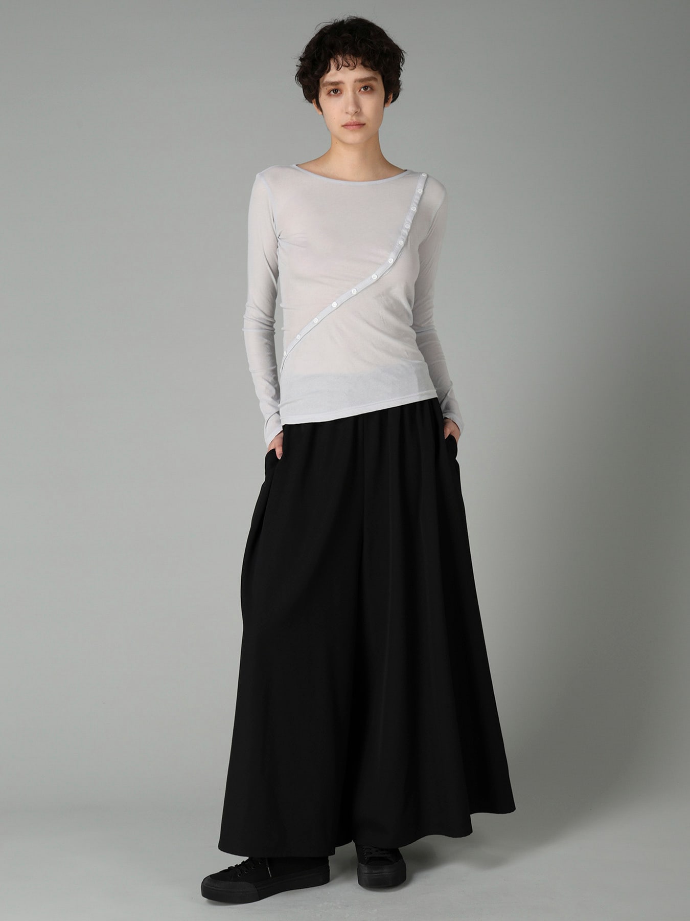 HIGH TWISTED SINGLE JERSEY DIGONAL BUTTON LONG SLV T