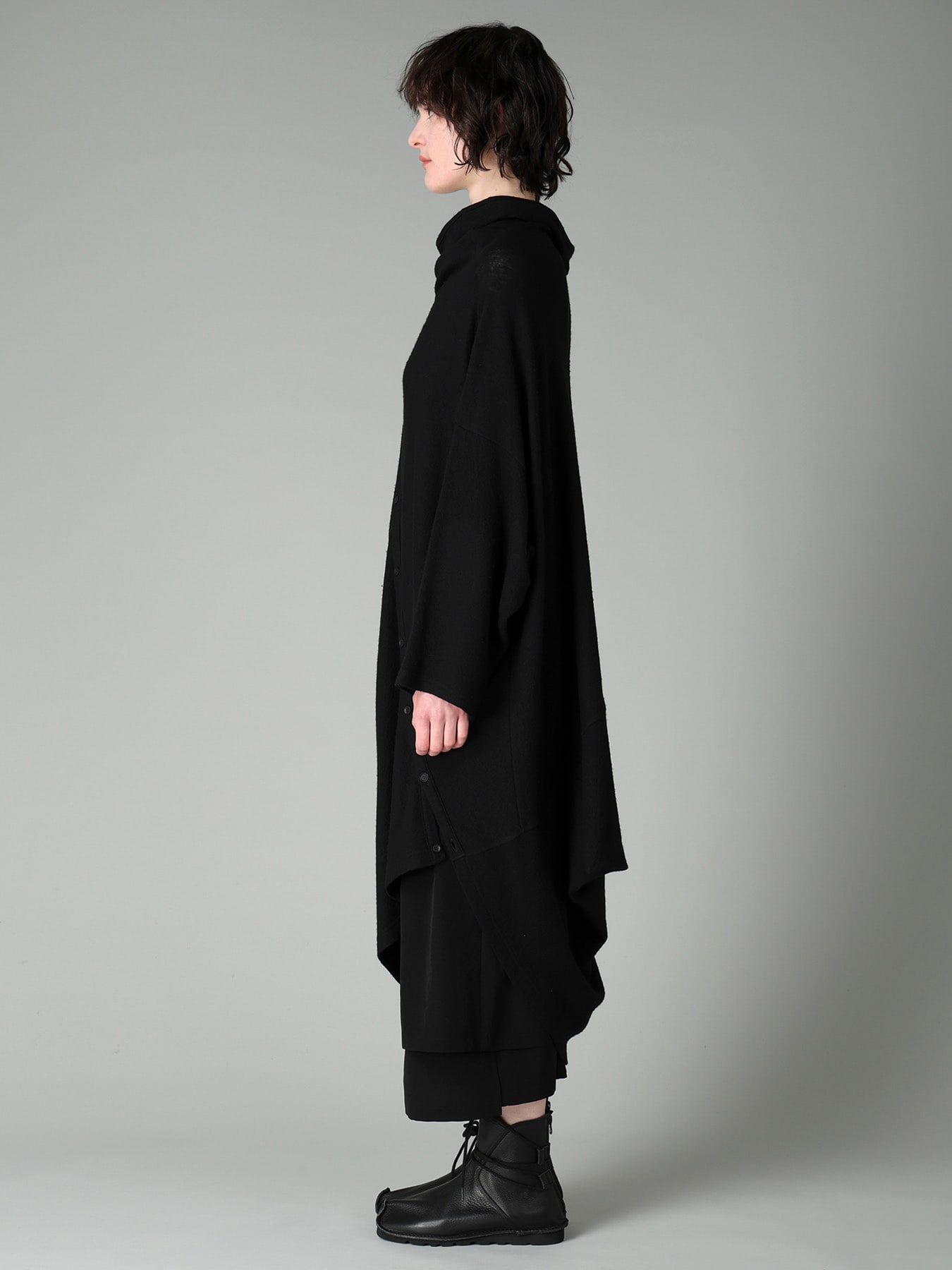 AIRY SPUN LIGHT MILLED DIAGONAL BUTTON COAT