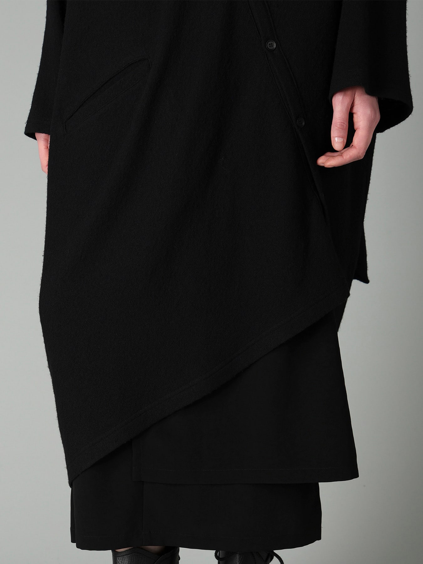 AIRY SPUN LIGHT MILLED DIAGONAL BUTTON COAT