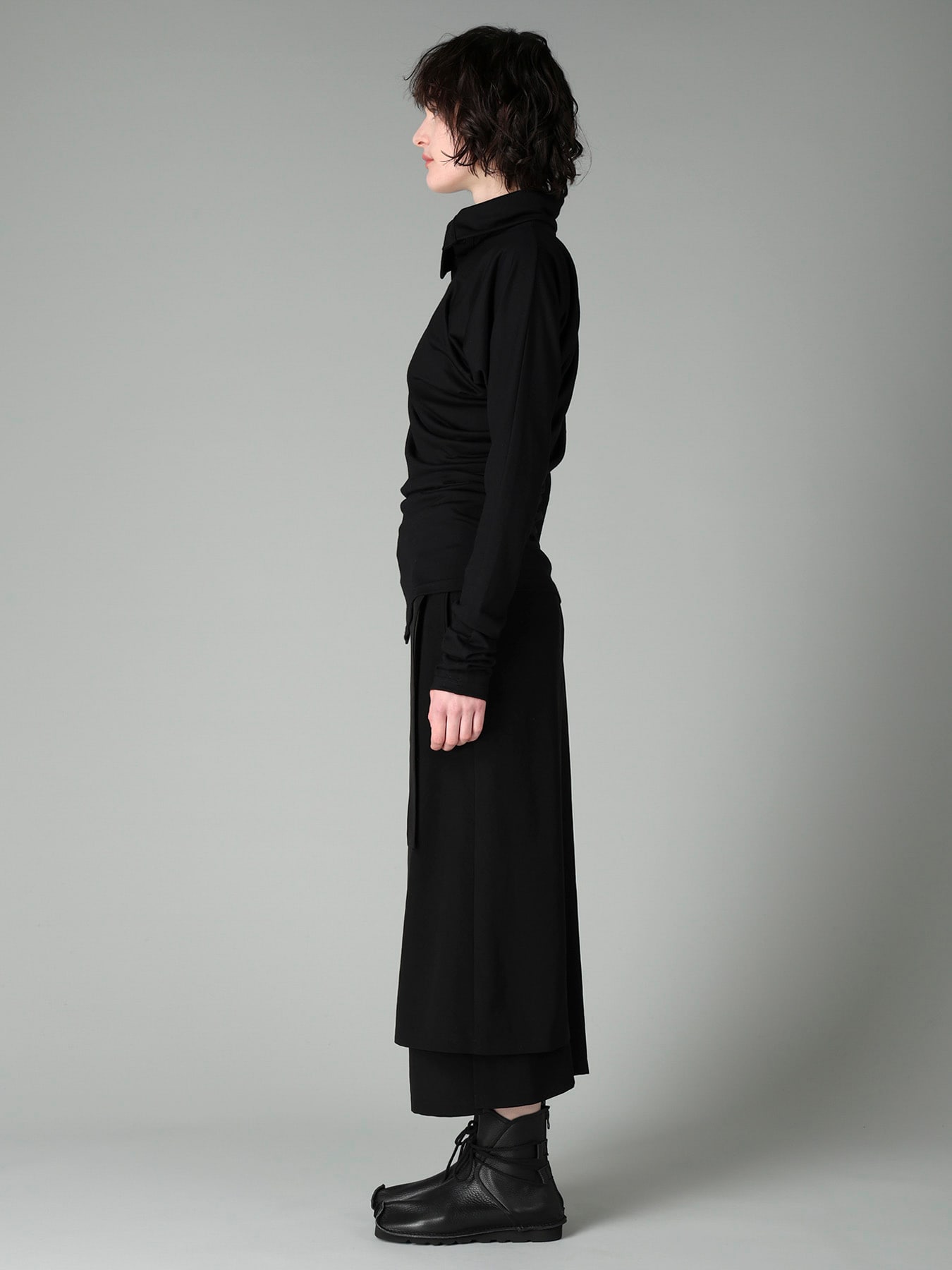 100S WOOL SINGLE DIGONAL BUTTON GATHERED T