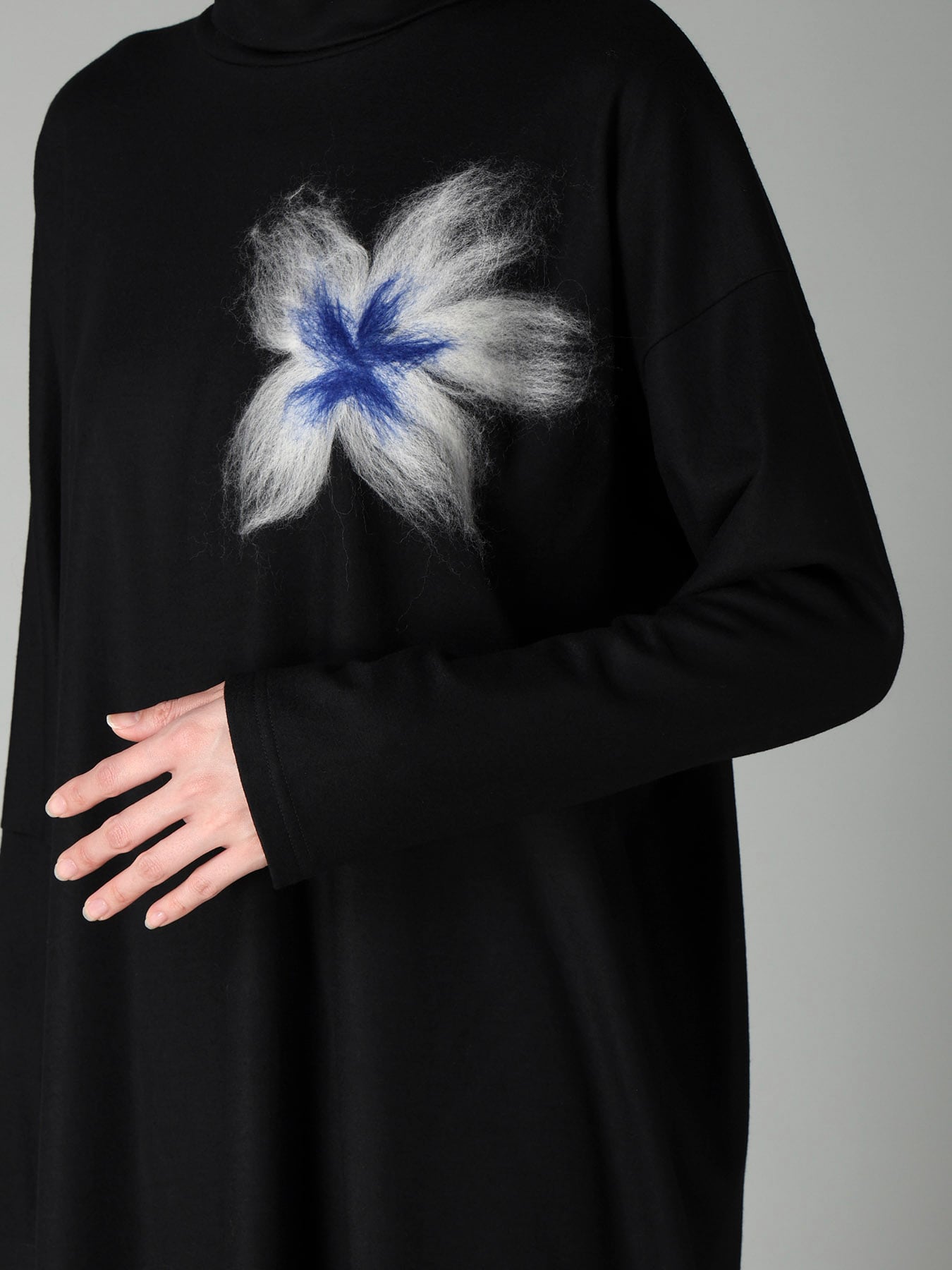 MILLED WOOL SINGLE NEEDLE PUNCH DRESS