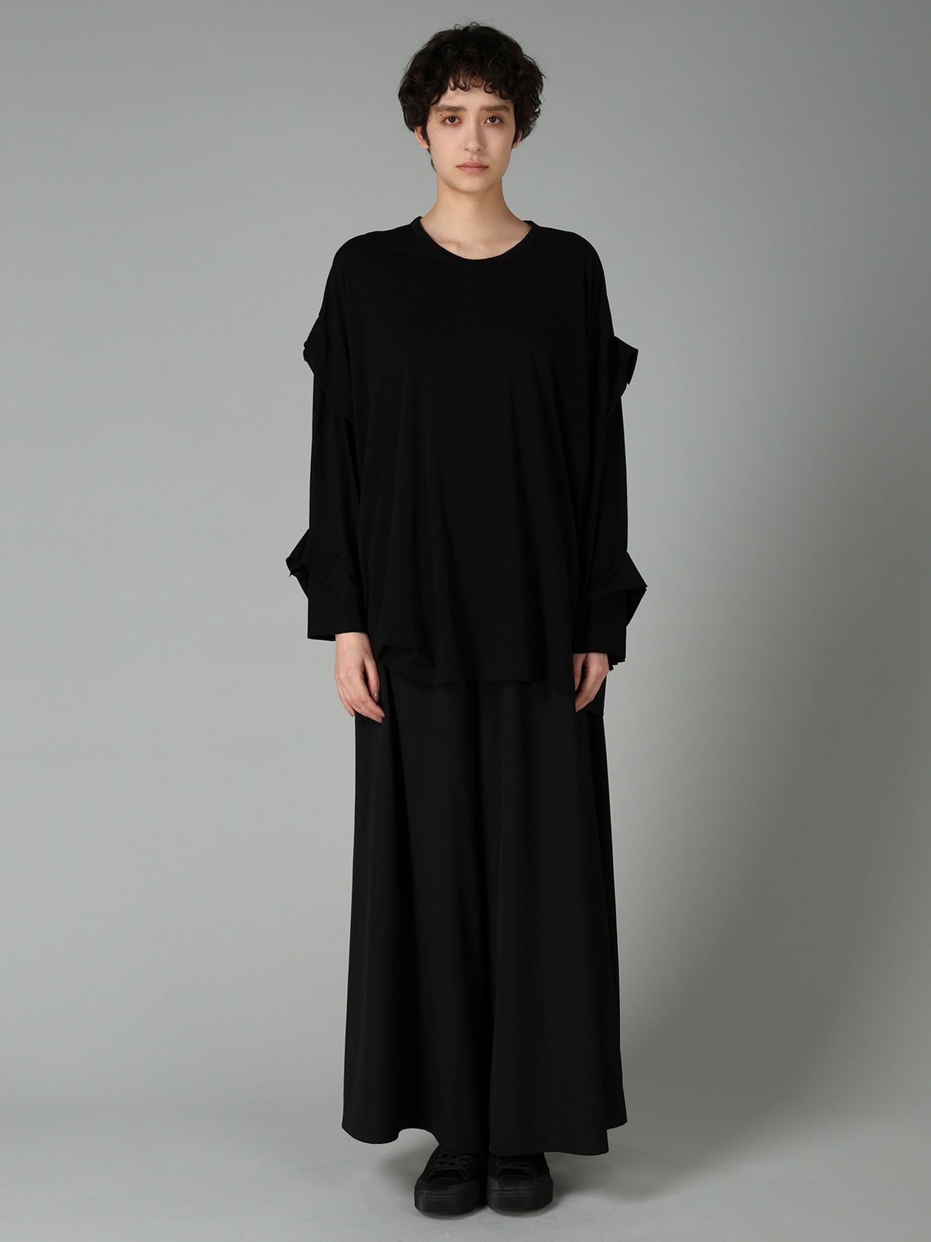 SUPIMA SINGLE JERSEY REVERSE SEAM PULLOVER