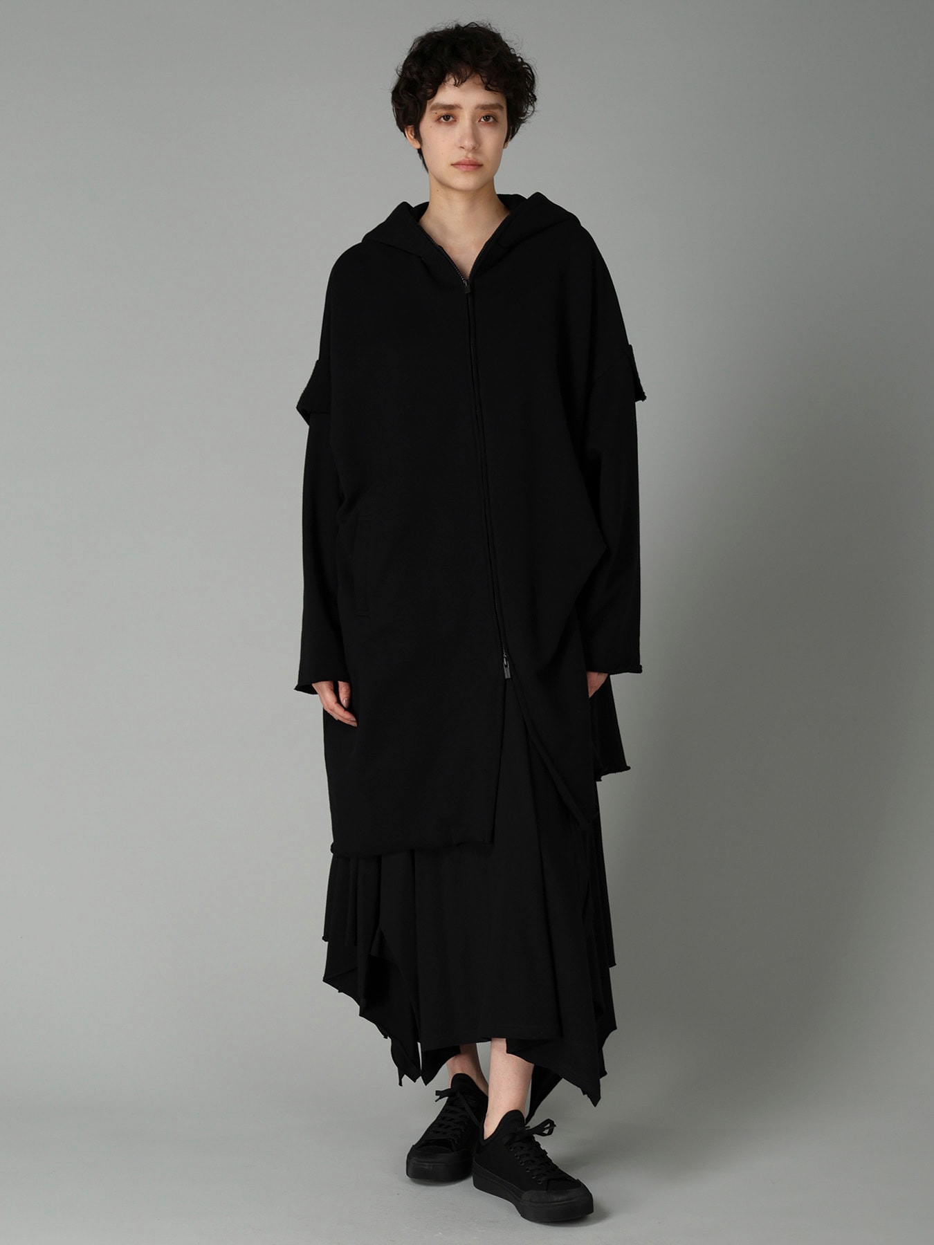 FRENCH TERRY TUCK POINT ZIP COAT