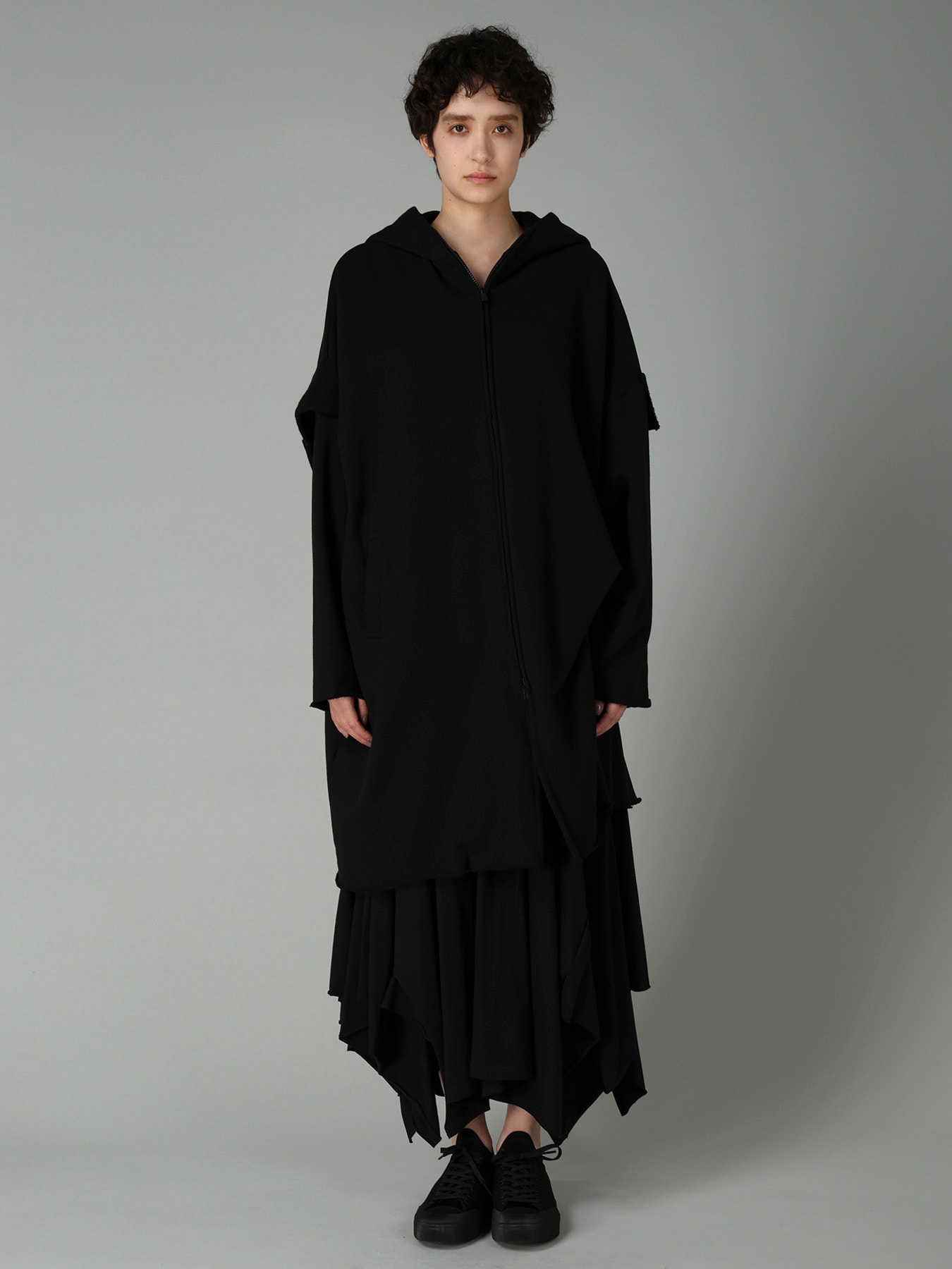 FRENCH TERRY TUCK POINT ZIP COAT