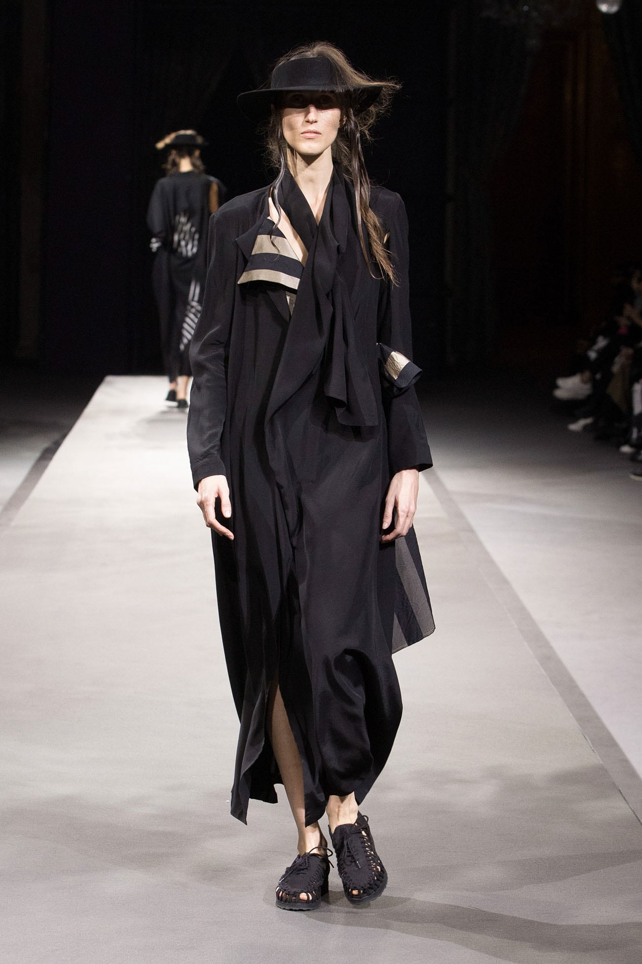 <207/1>+<410/1> LEFT-SIDE OPENED COAT