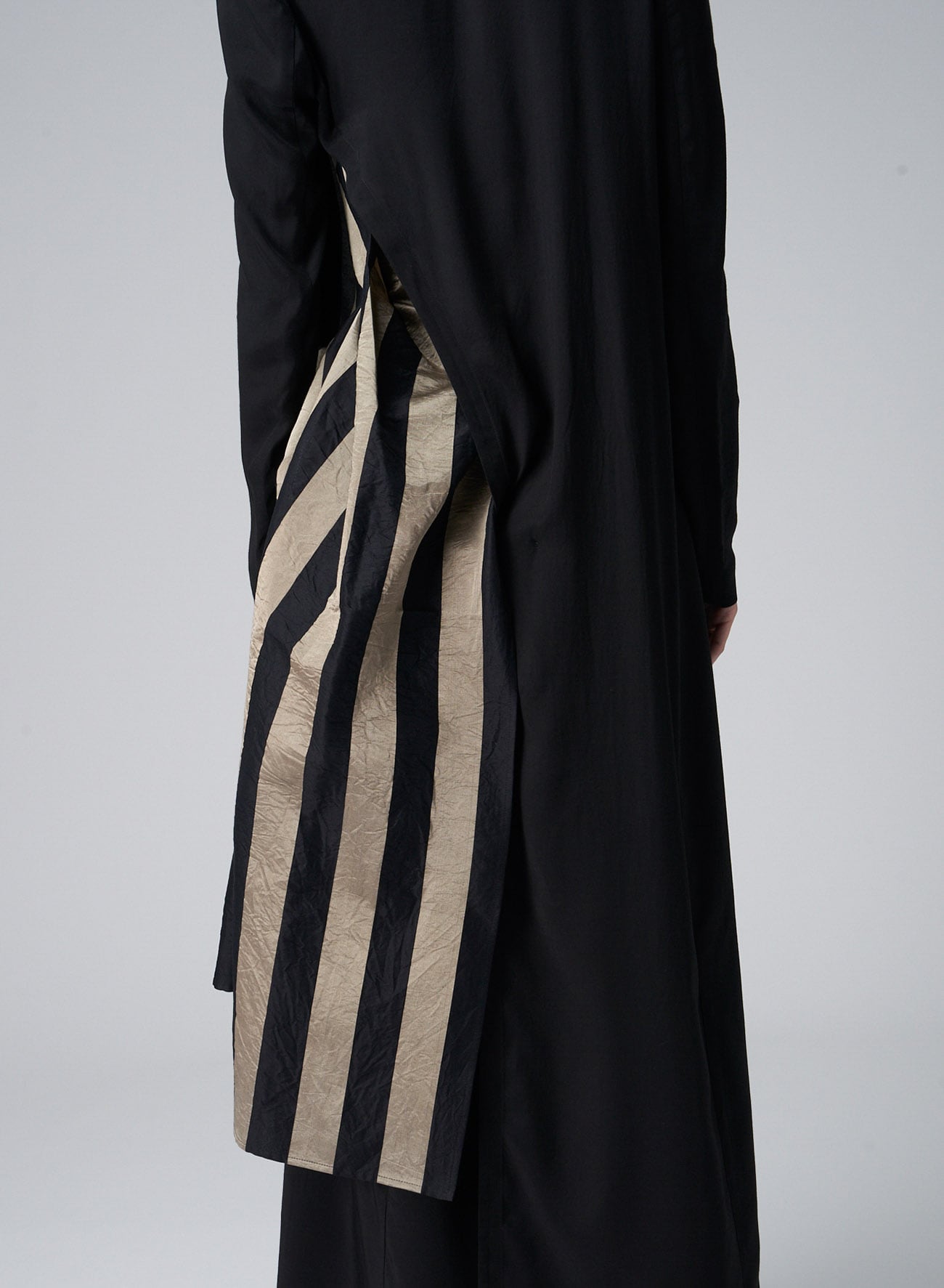 <207/1>+<410/1> LEFT-SIDE OPENED COAT