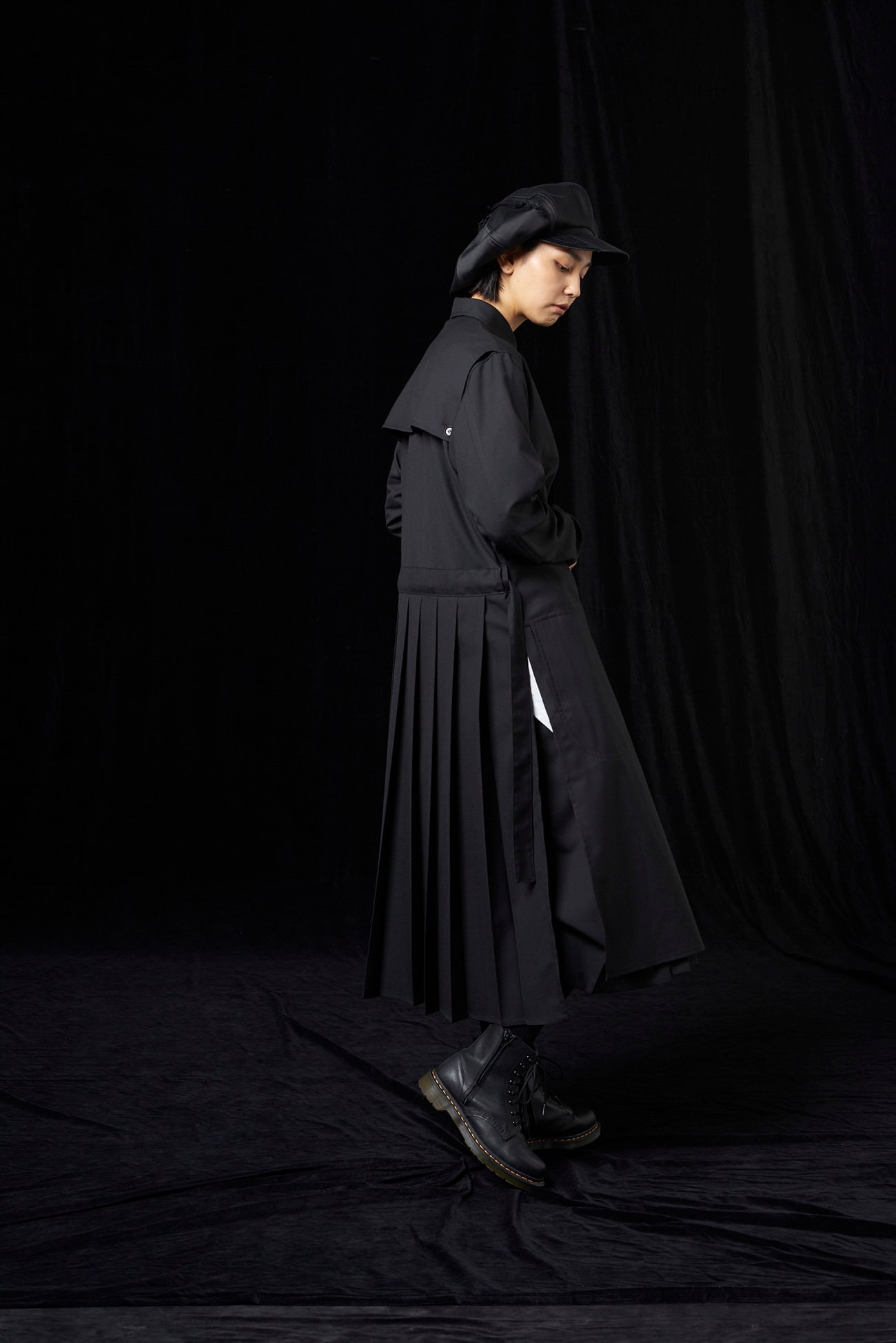 T/W GABARDINE BACK PLEATED LONG SHIRT(M Black): Ground Y｜THE SHOP