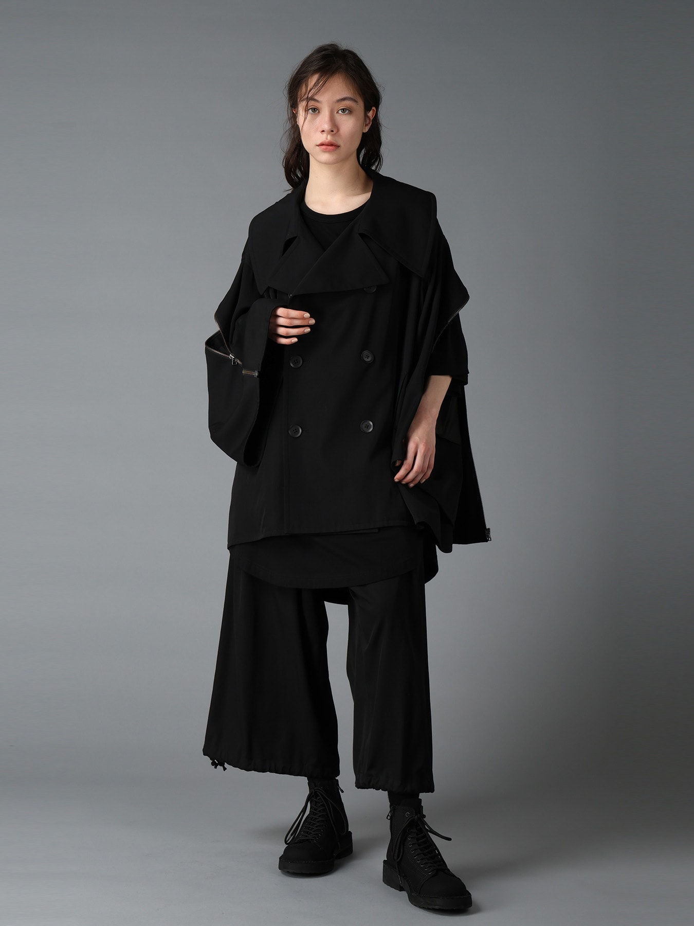 WOOL GABARDINE SHORT LENGTH BIG SLEEVE DOUBLE COAT