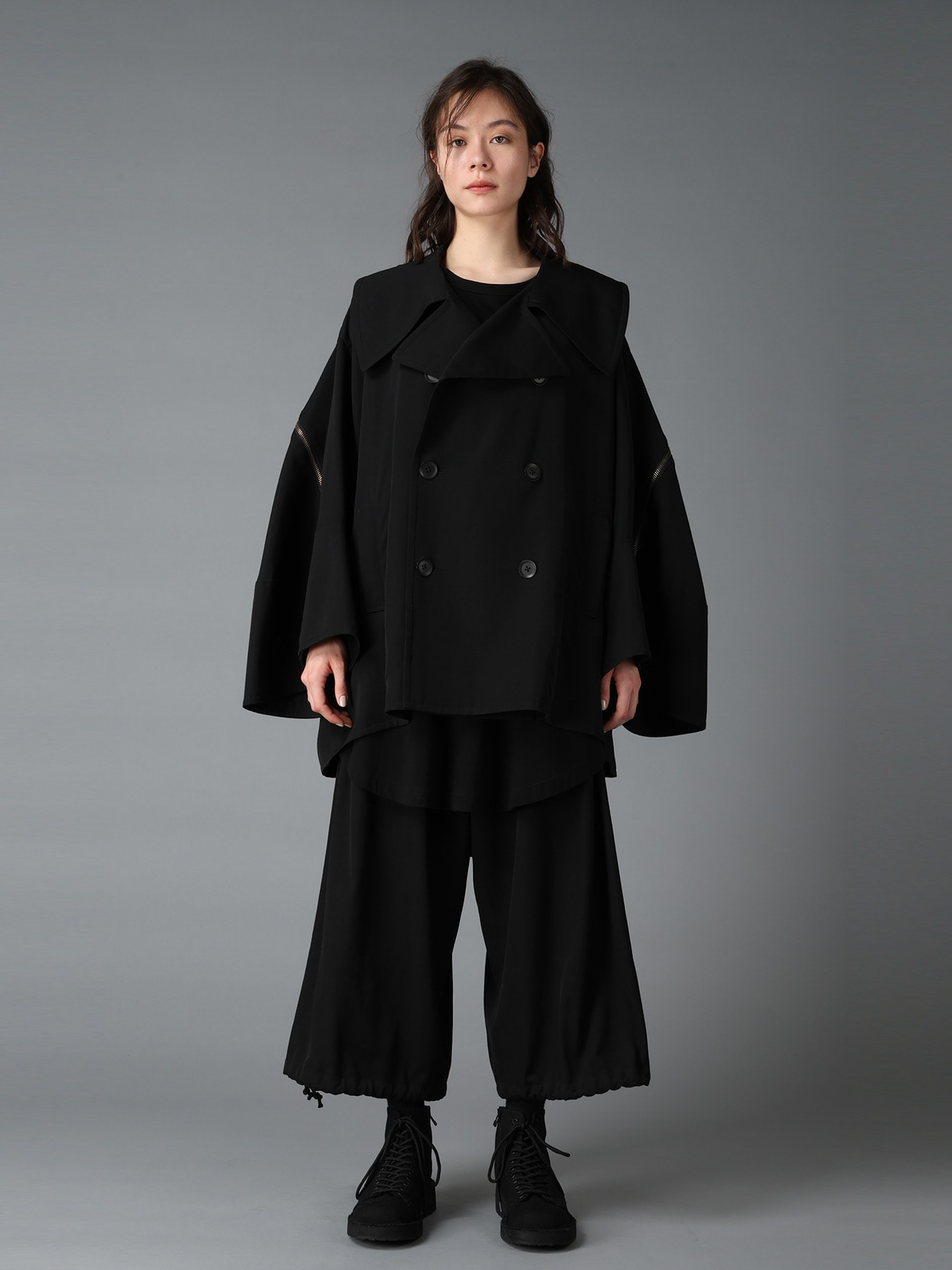 WOOL GABARDINE SHORT LENGTH BIG SLEEVE DOUBLE COAT