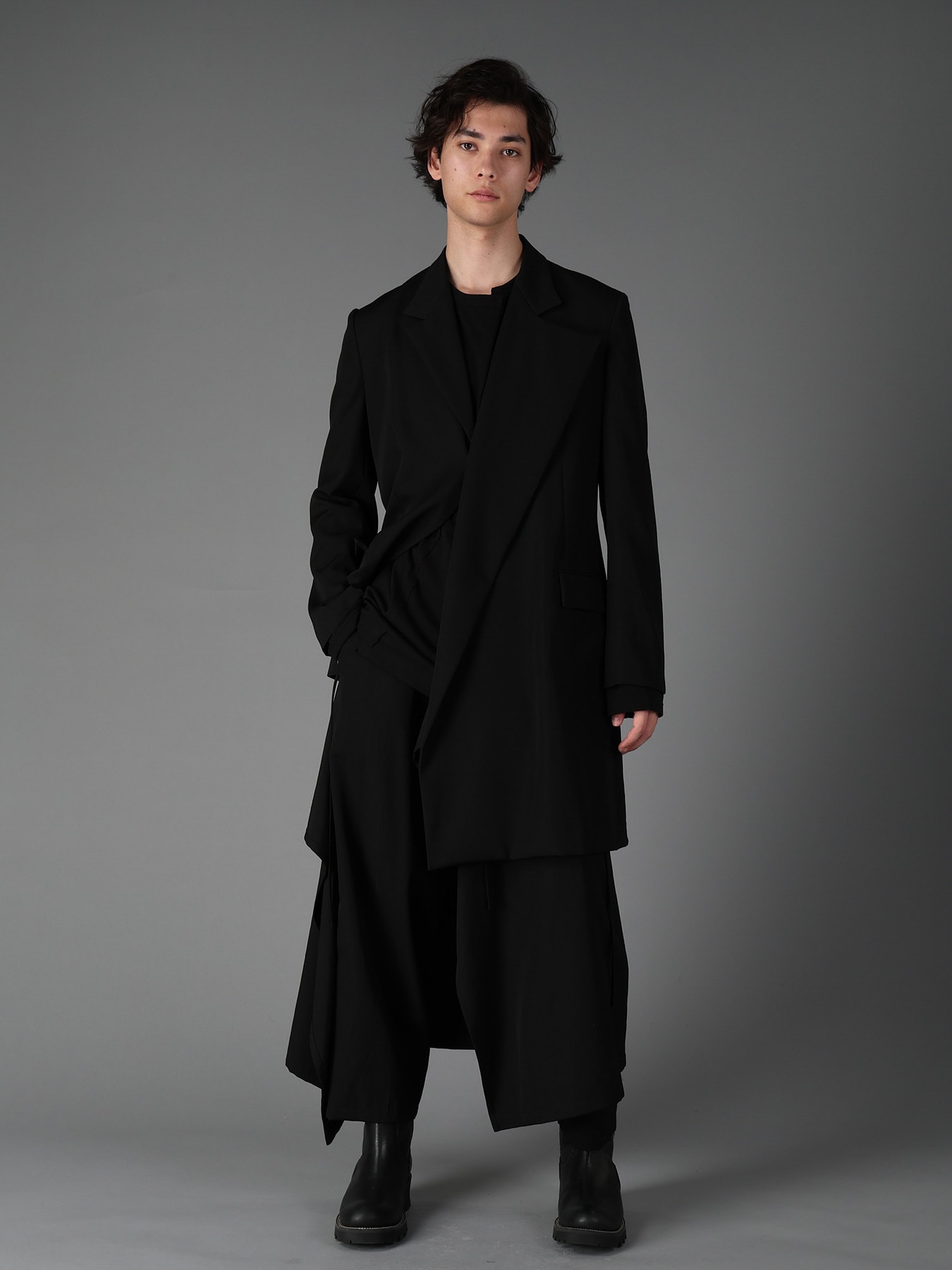 WOOL GABARDINE ASYMMETRICAL JACKET