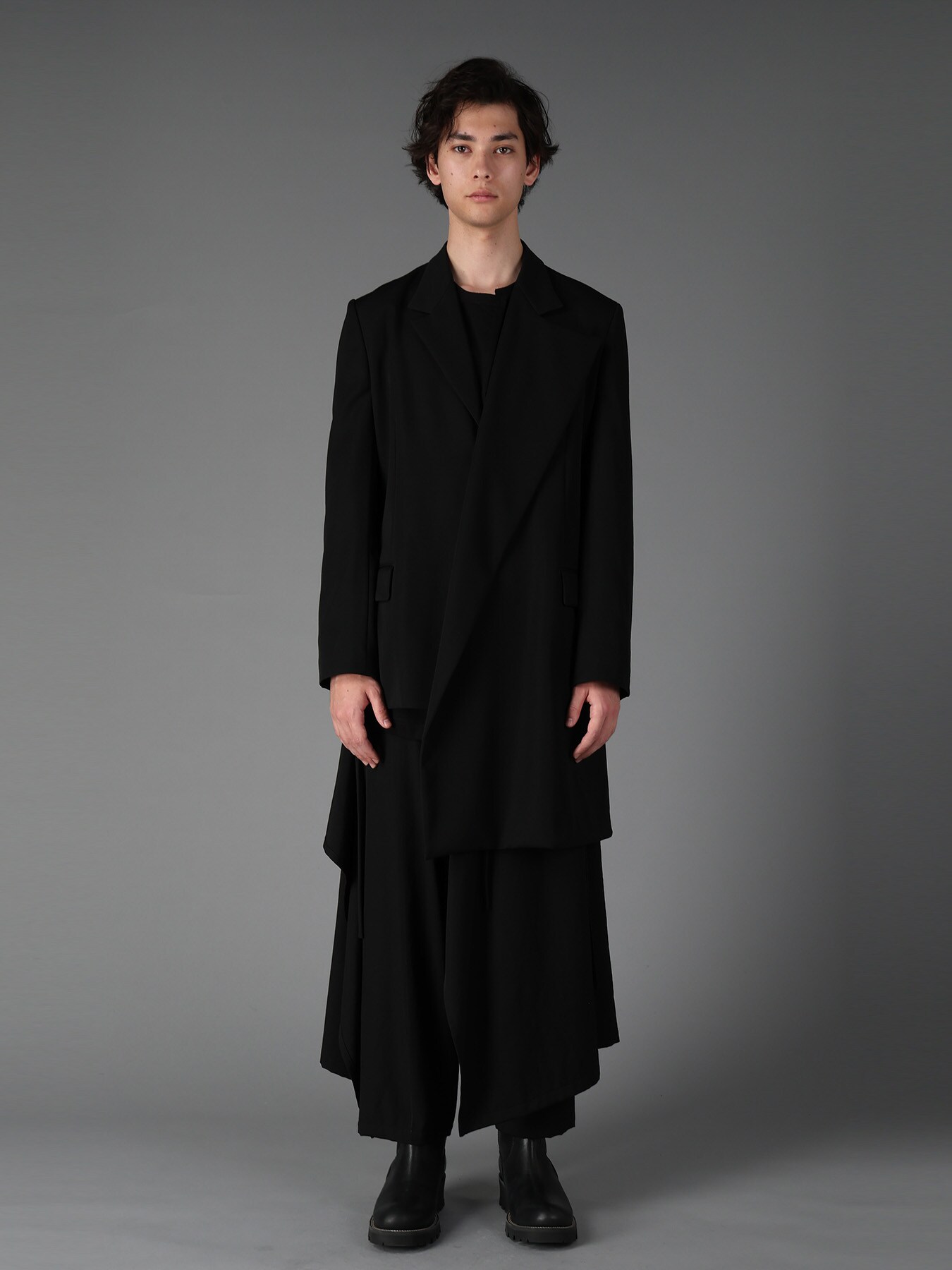WOOL GABARDINE ASYMMETRICAL JACKET