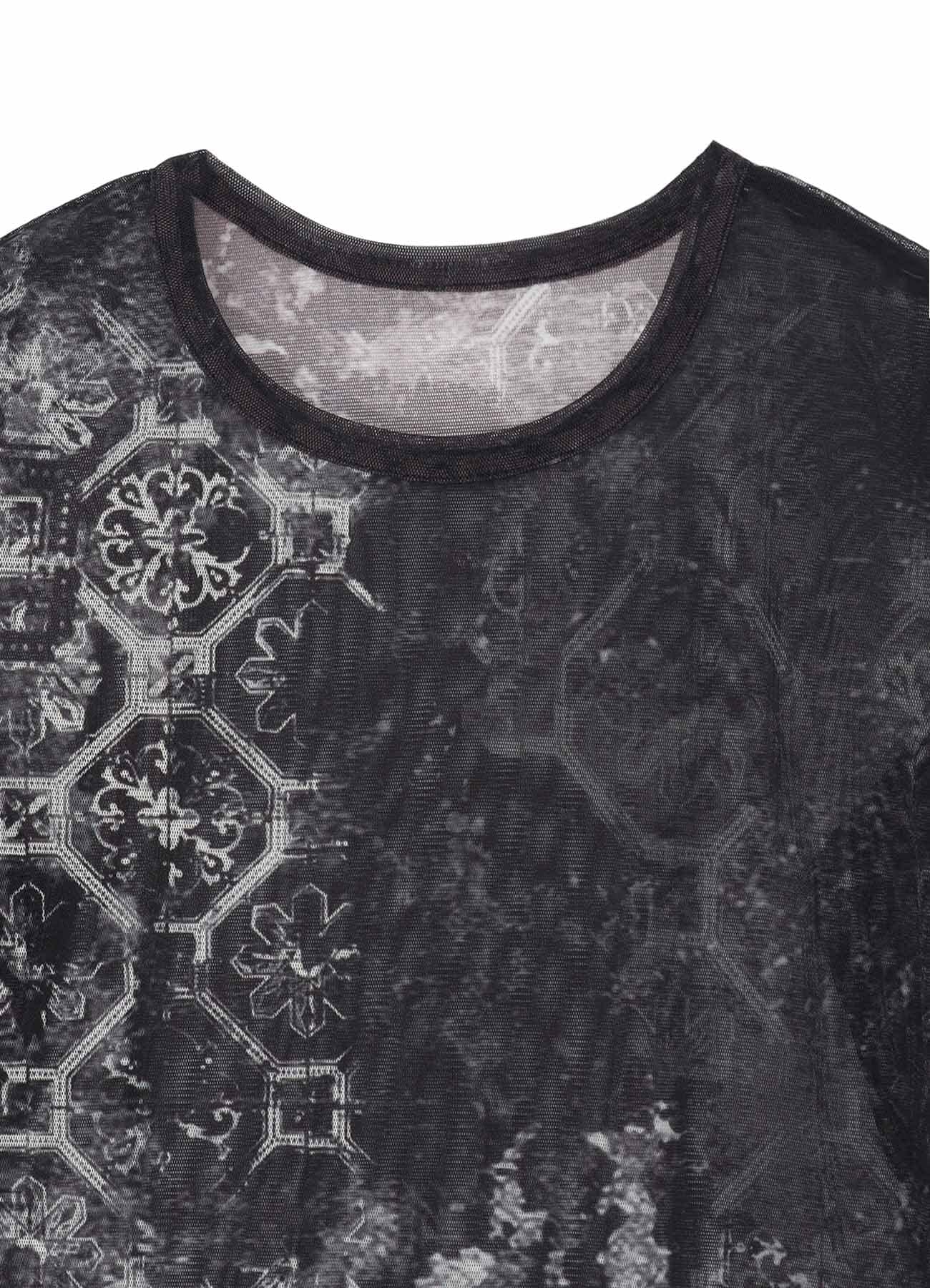 SOFT TULLE PRINT TILE PATTERN CREW NECK T-SHIRT