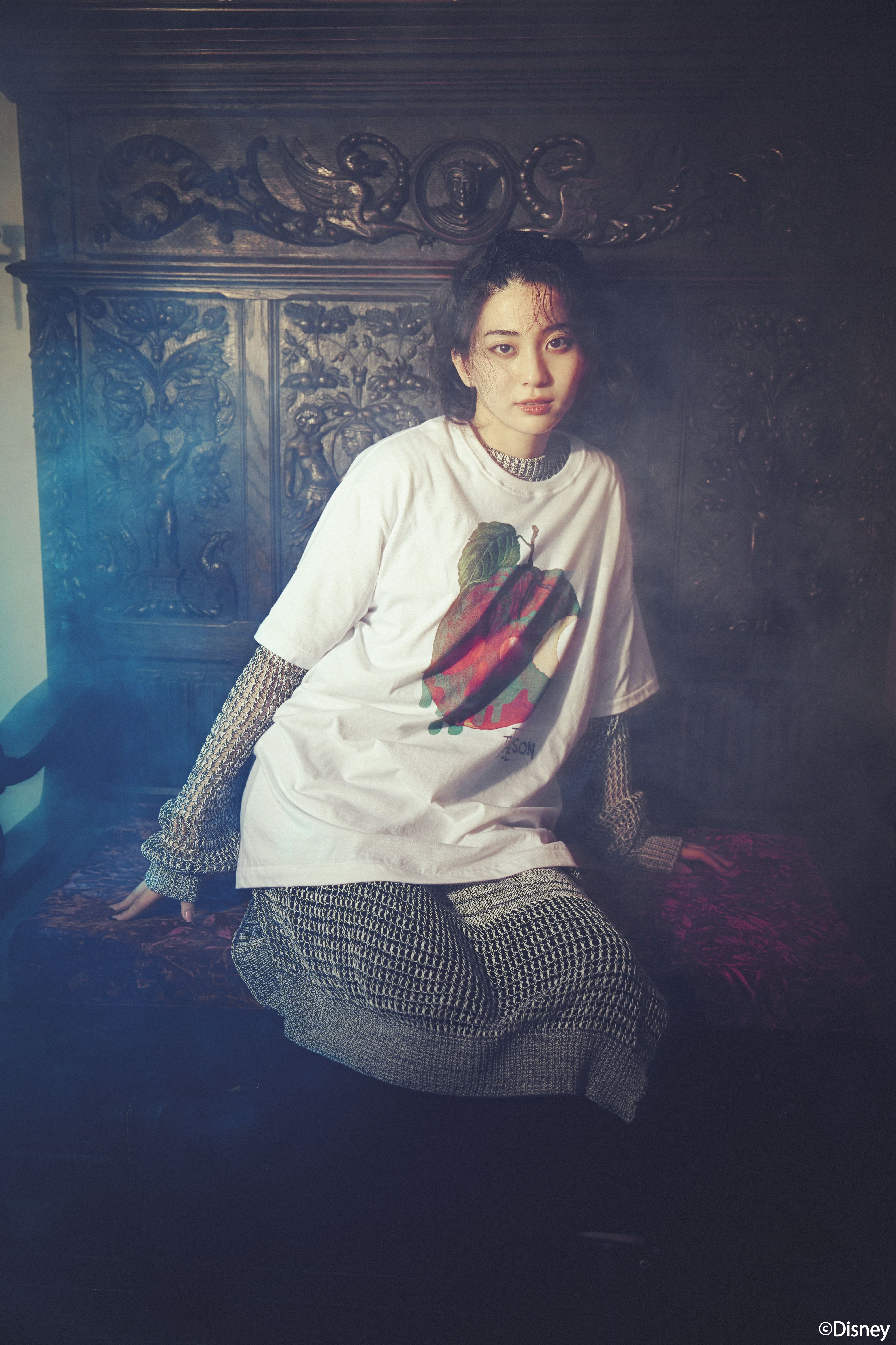 【5/3 12:00 Release】Ground Y/Snow White Collection [POISON APPLE GRAPHIC T-SHIRT]