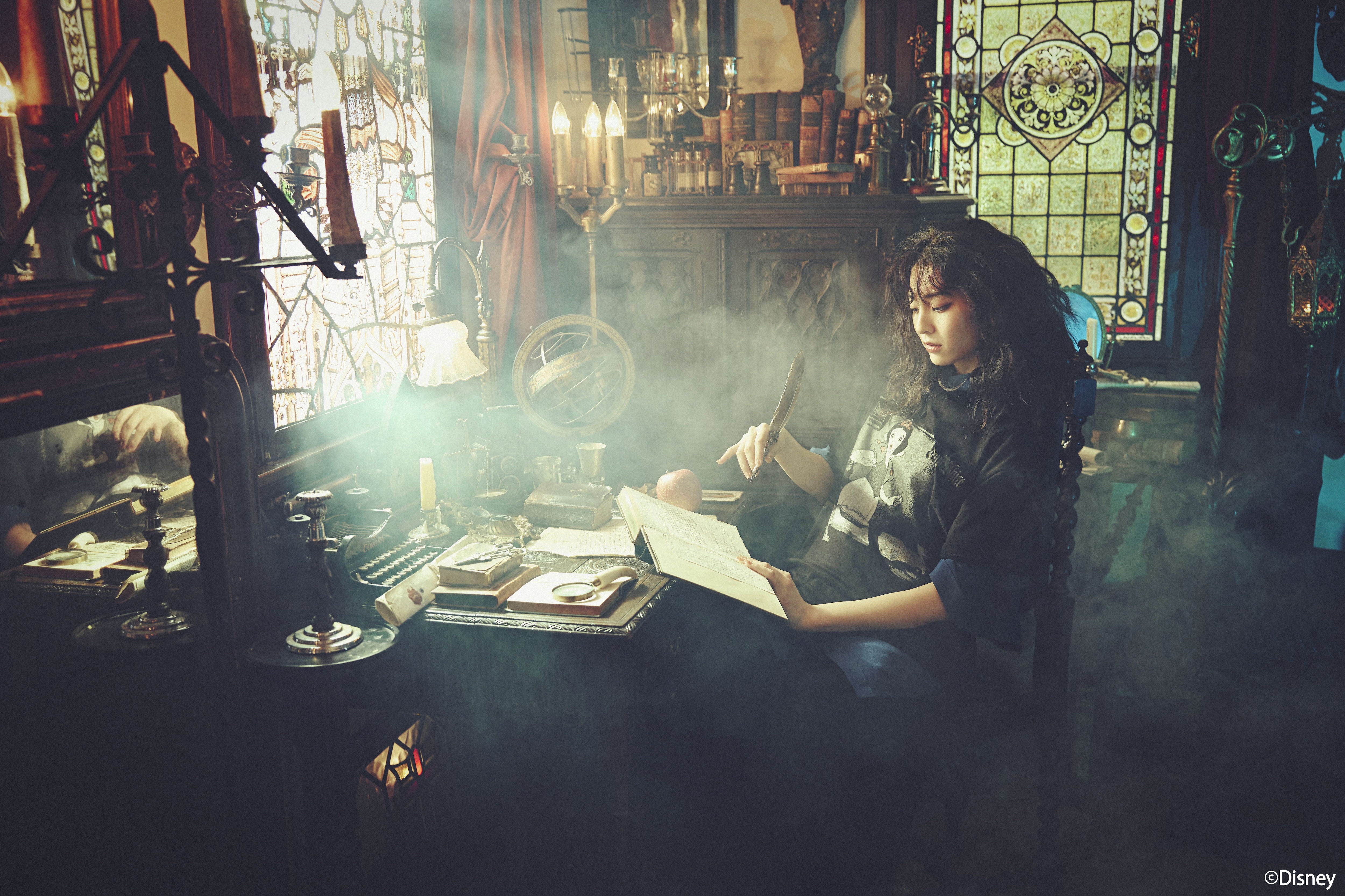 【5/3 12:00 Release】Ground Y/Snow White Collection [SNOW WHITE GRAPHIC T-SHIRT]