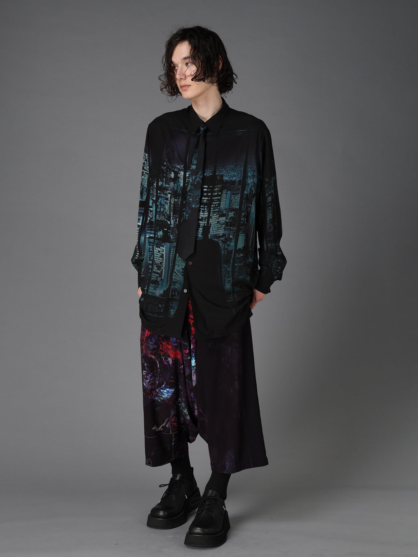 DC SUPER-VILLAINS ”BATMAN” RAYON PRINT SHIRT