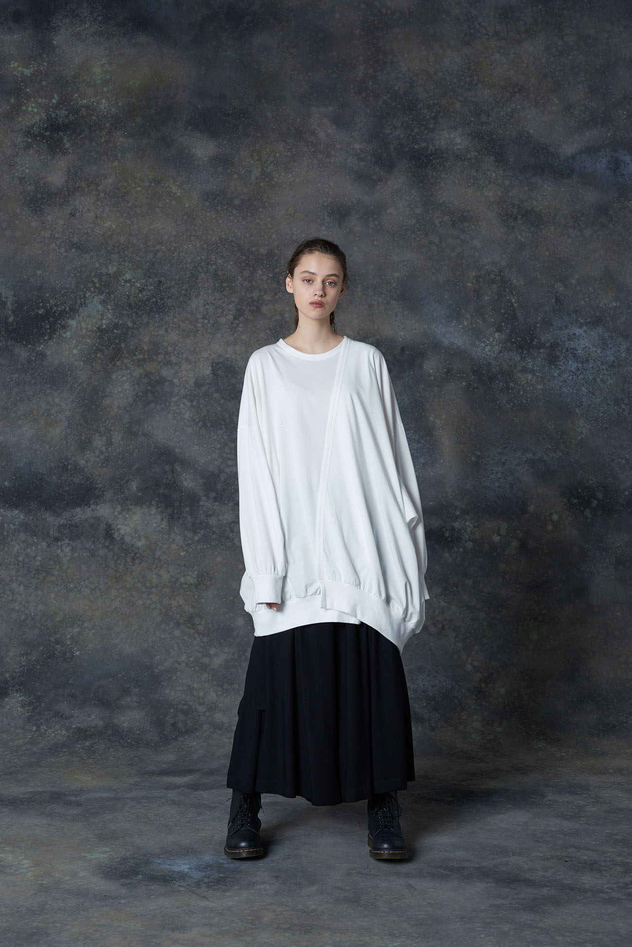 30/cotton jersey Asymmetry q neck T long sleeves