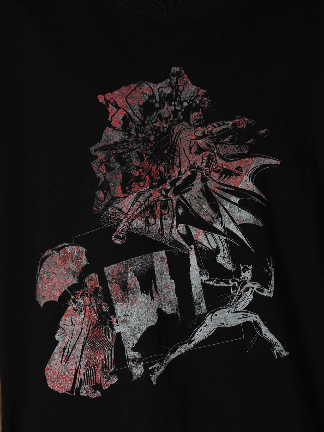 DC SUPER-VILLAINS GRAPHIC T-SHIRT RED