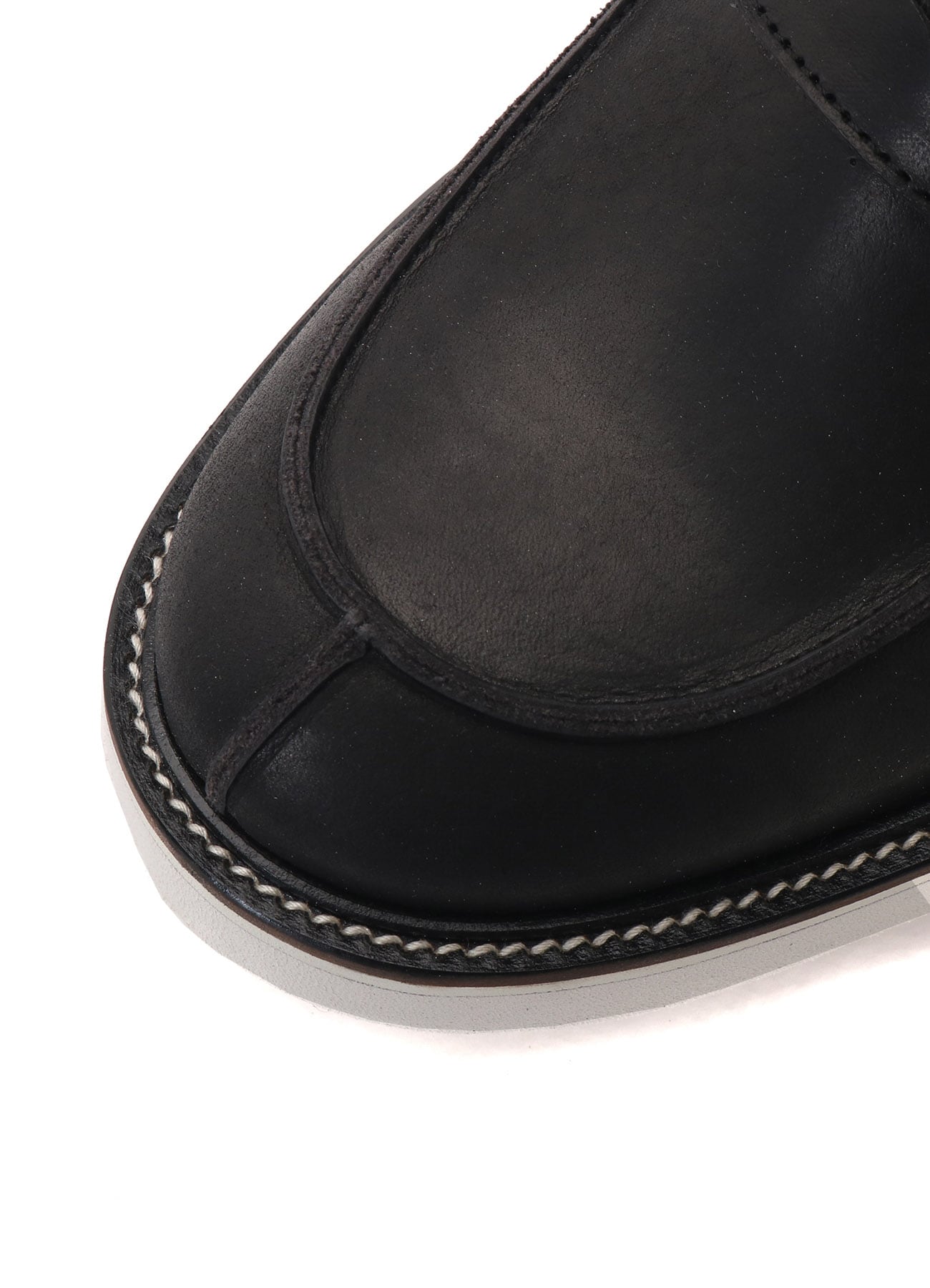 BLACK LEATHER LOAFERS