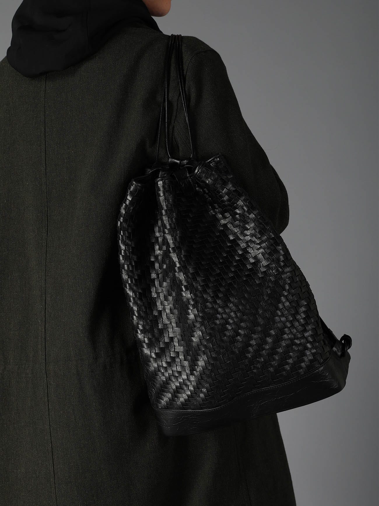 COW LEATHER WOVEN BAG