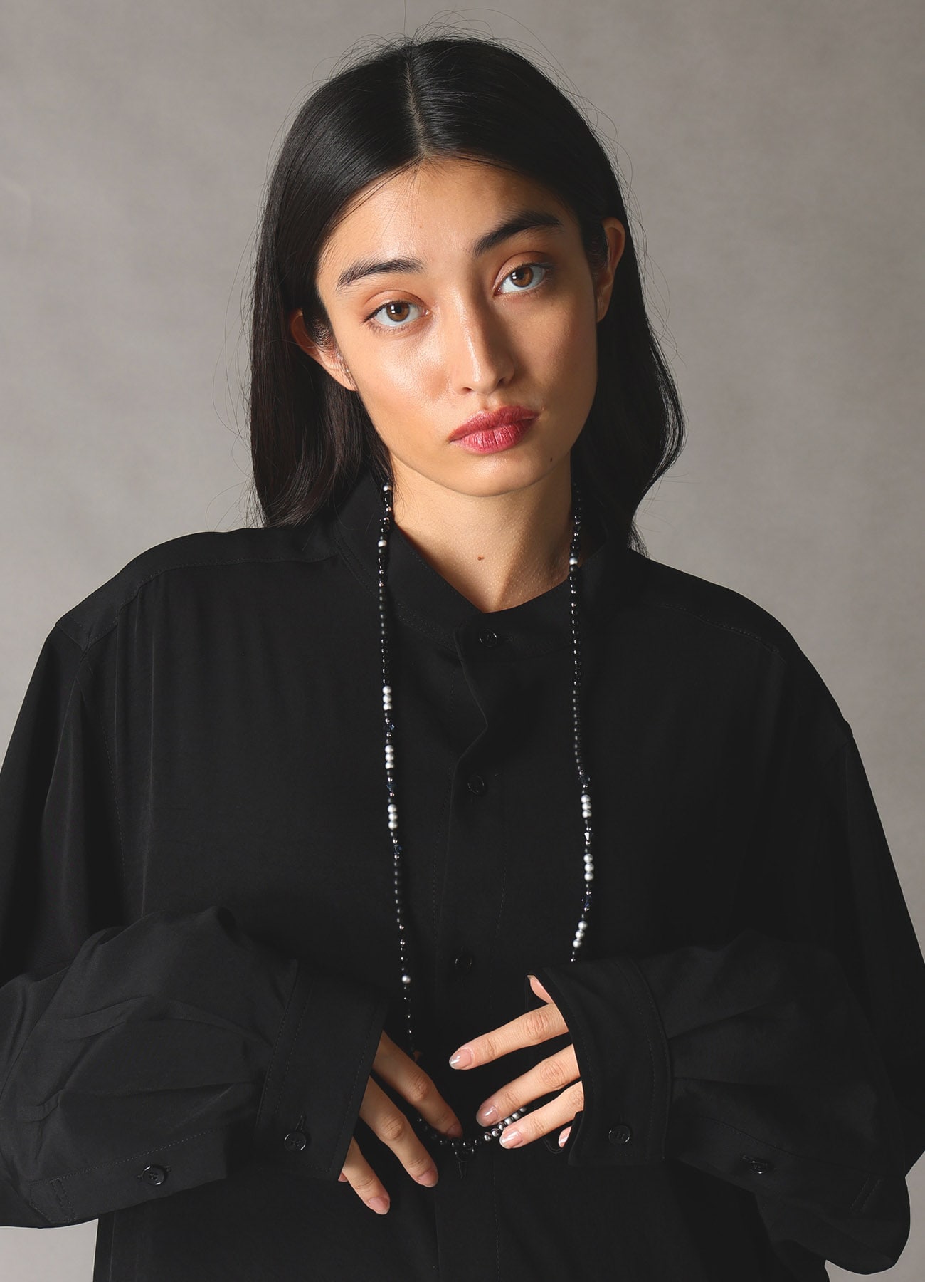 GLASS & PEARL BEAD NECKLACE