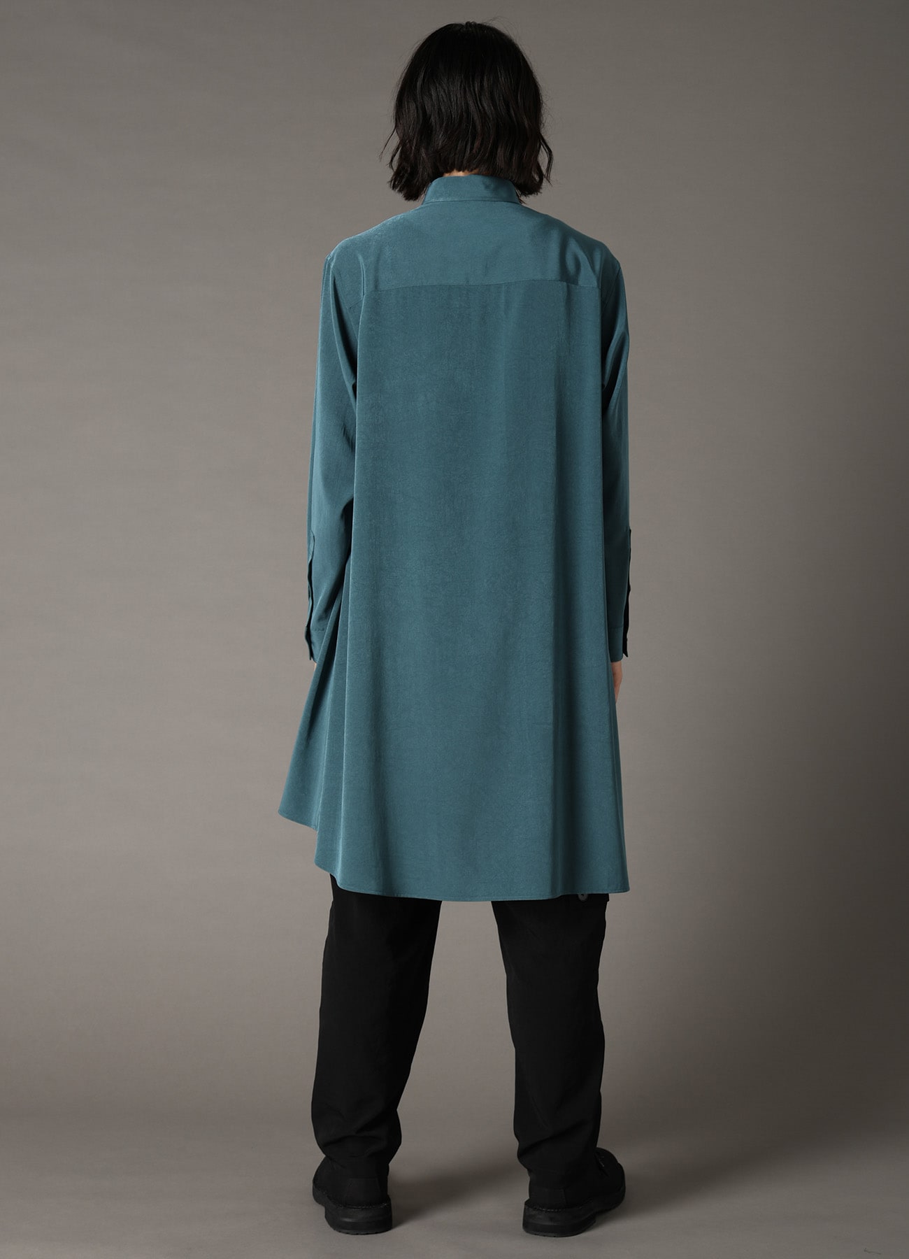 CREPE de CHINE LEFT DRAPE SHIRT