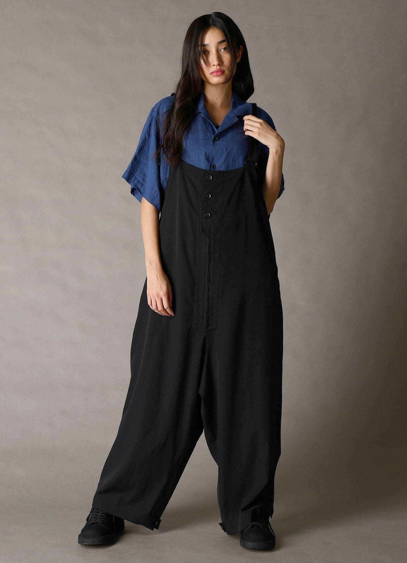 WASHED LINEN CANVAS OPEN COLLAR SHIRT