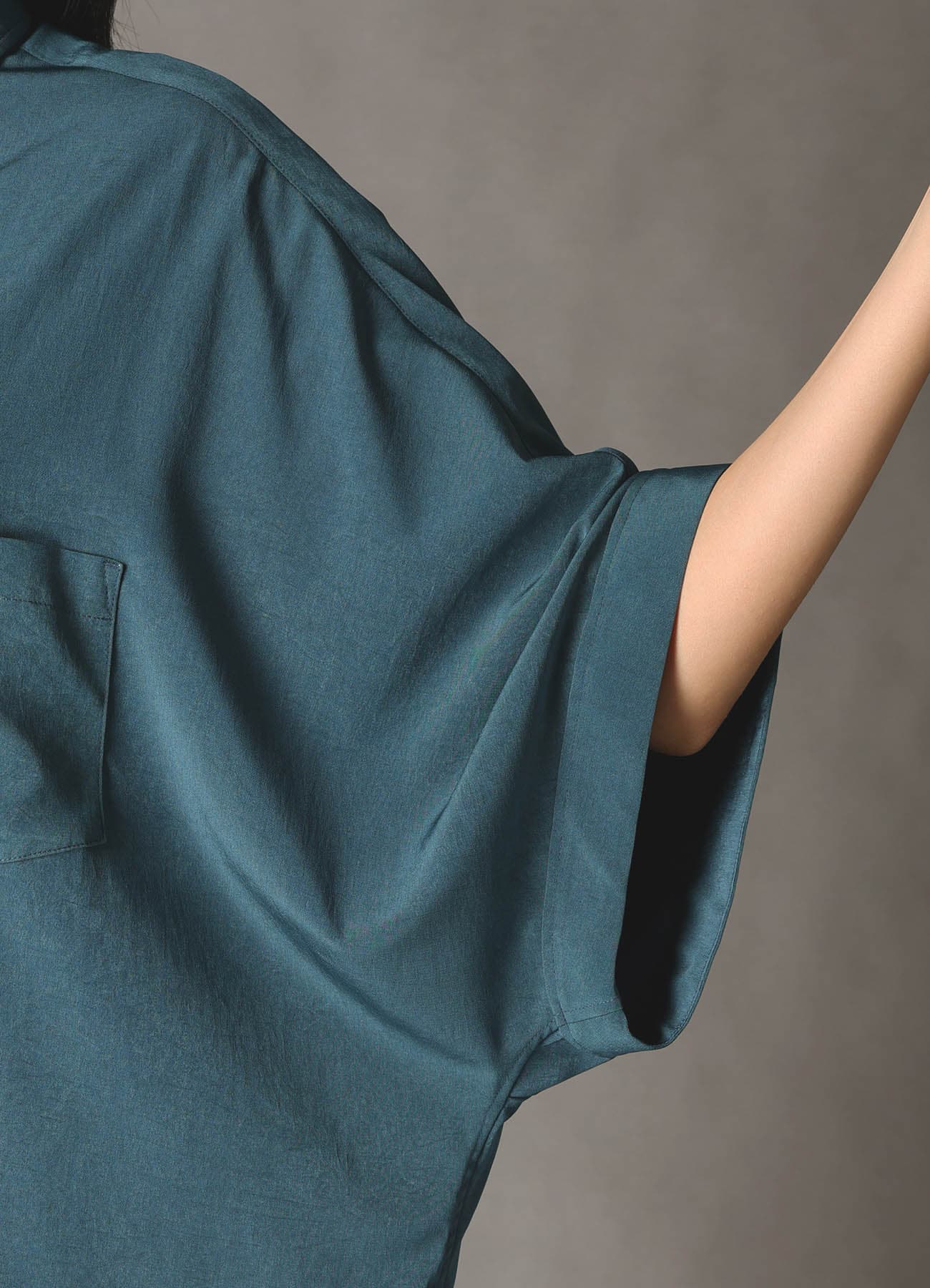 CREPE de CHINE FRONT DOLMAN BIG SHIRT