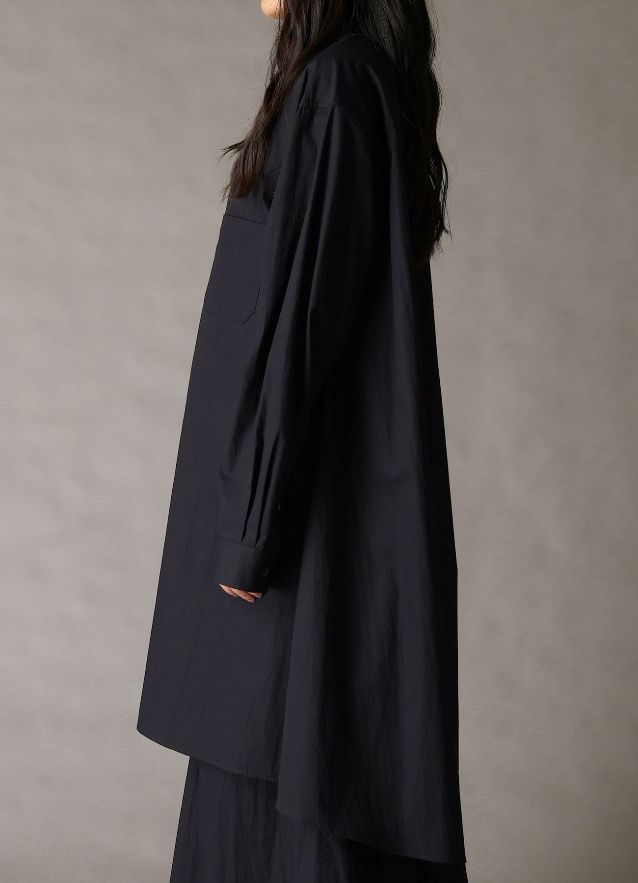 LEFT DRAPE BROAD SHIRT