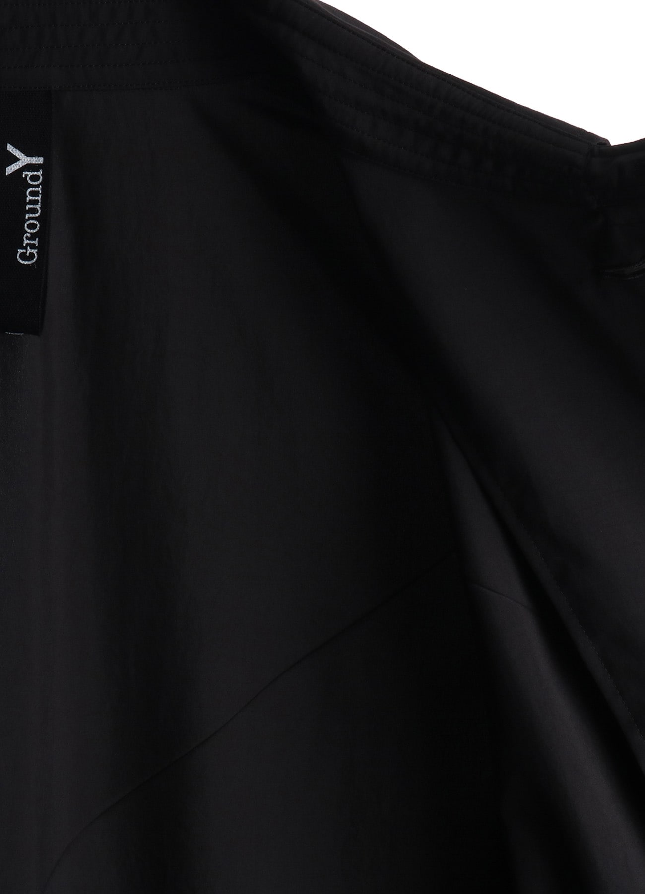 PE TAFFETA PLEATED DESIGN COAT