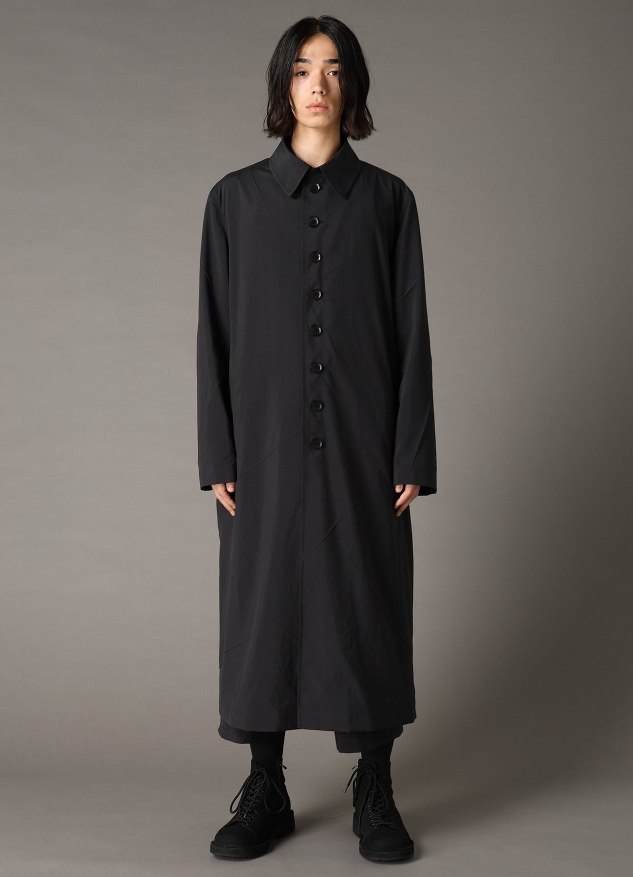 PE TAFFETA PLEATED DESIGN COAT