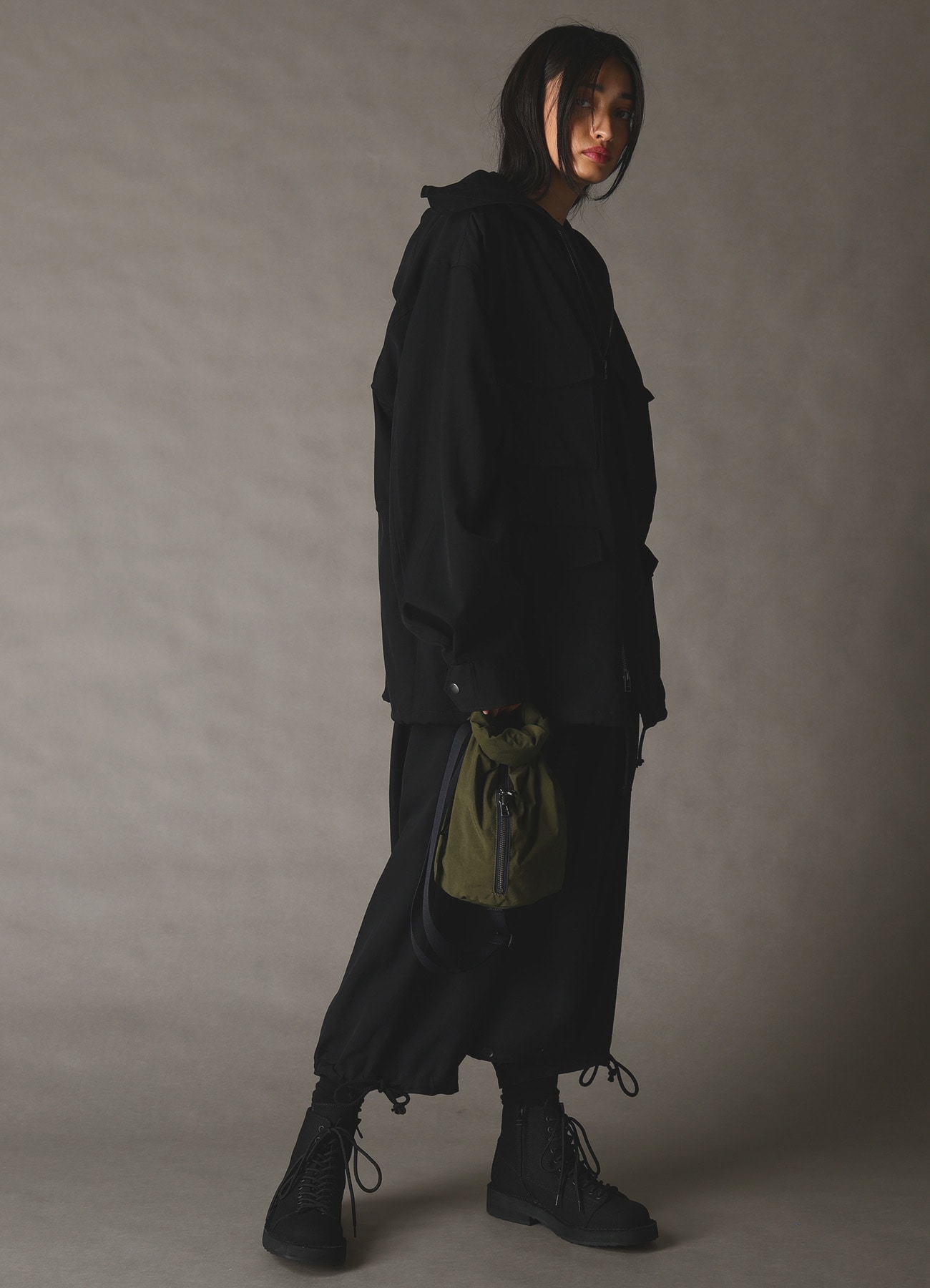 WRINKLE NYLON ROLL BAG