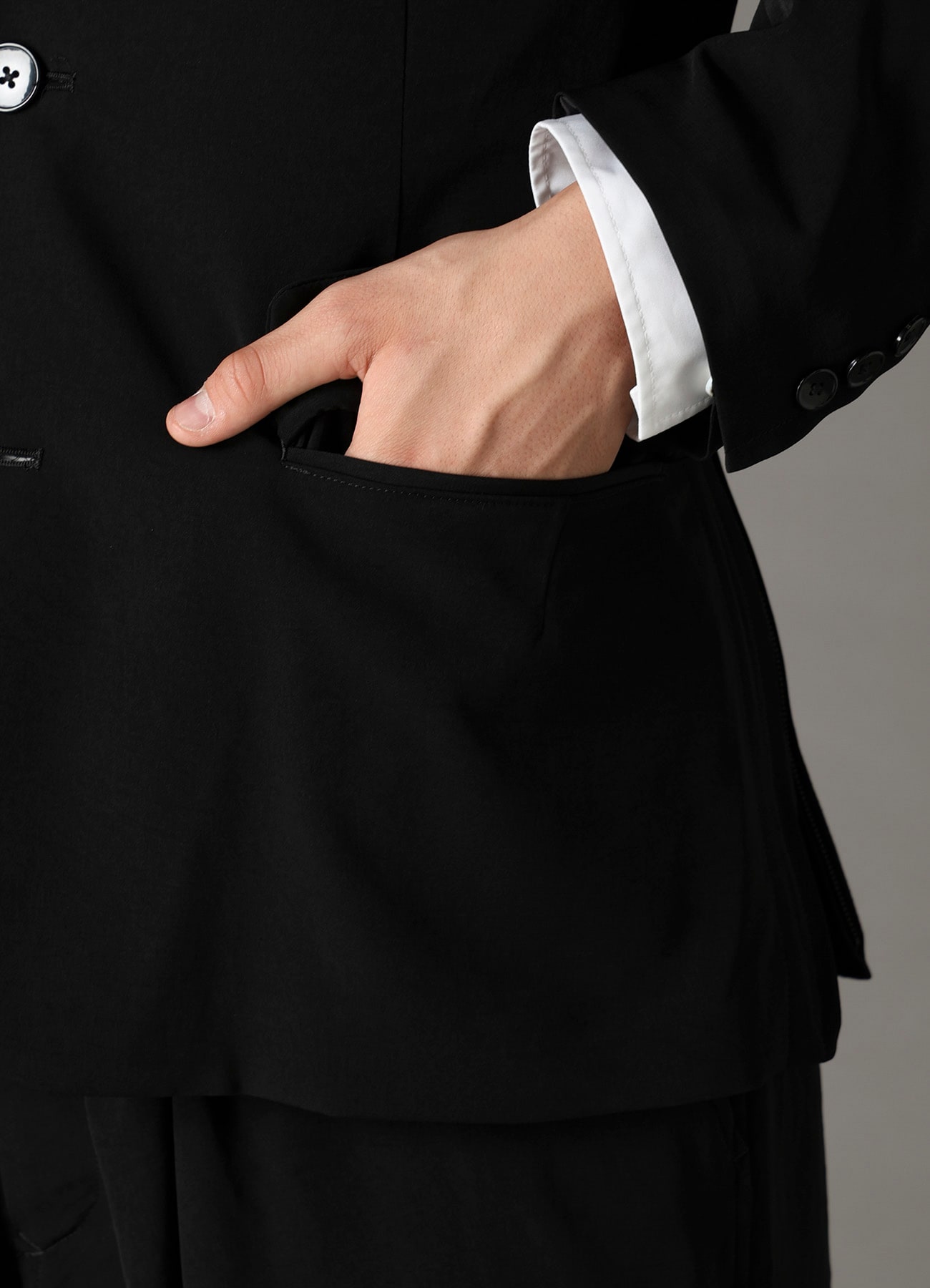 CREPE de CHINE SLIM FIT JACKET