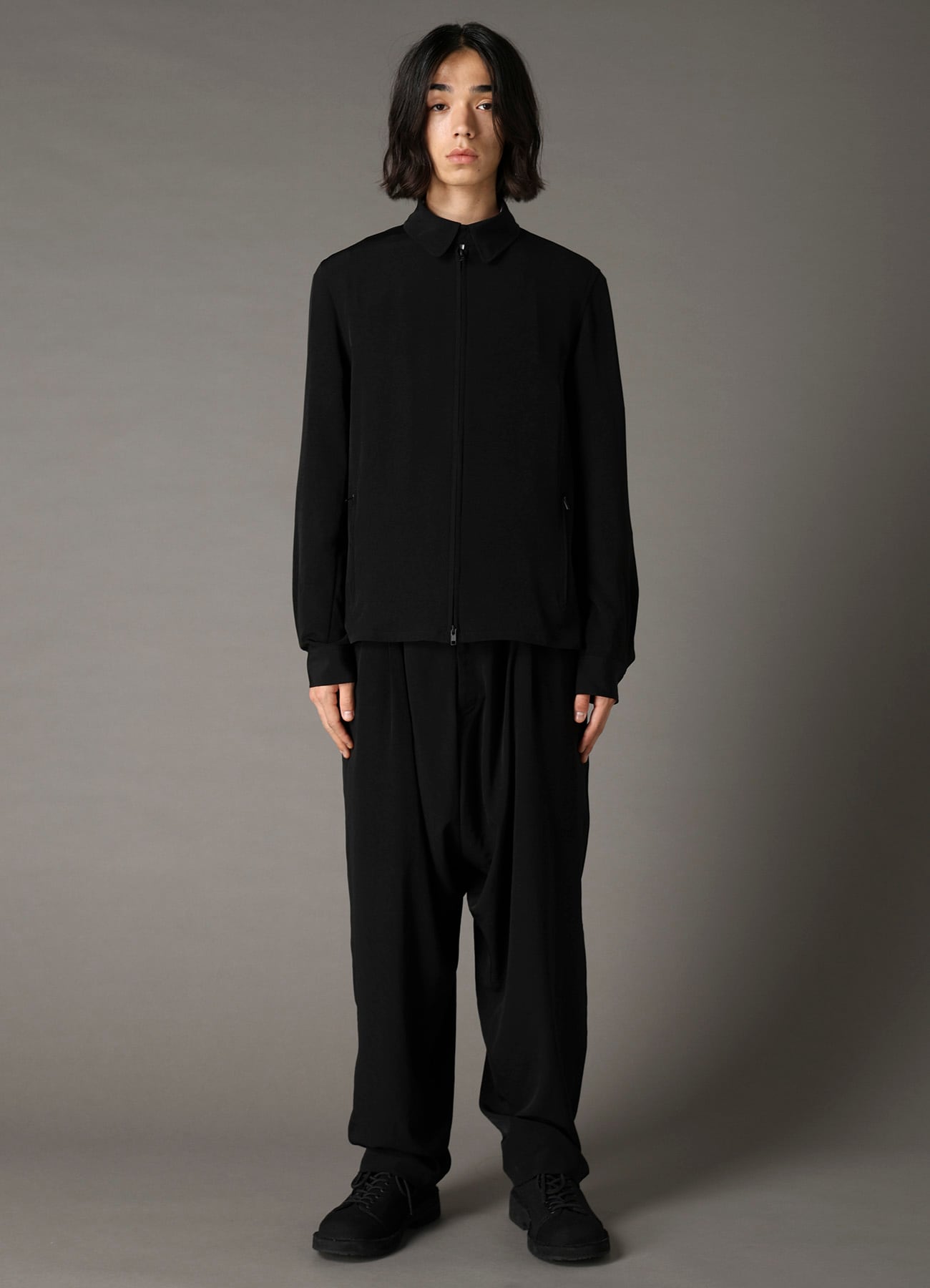 CREPE de CHINE ZIPPER SLIM FIT JACKET