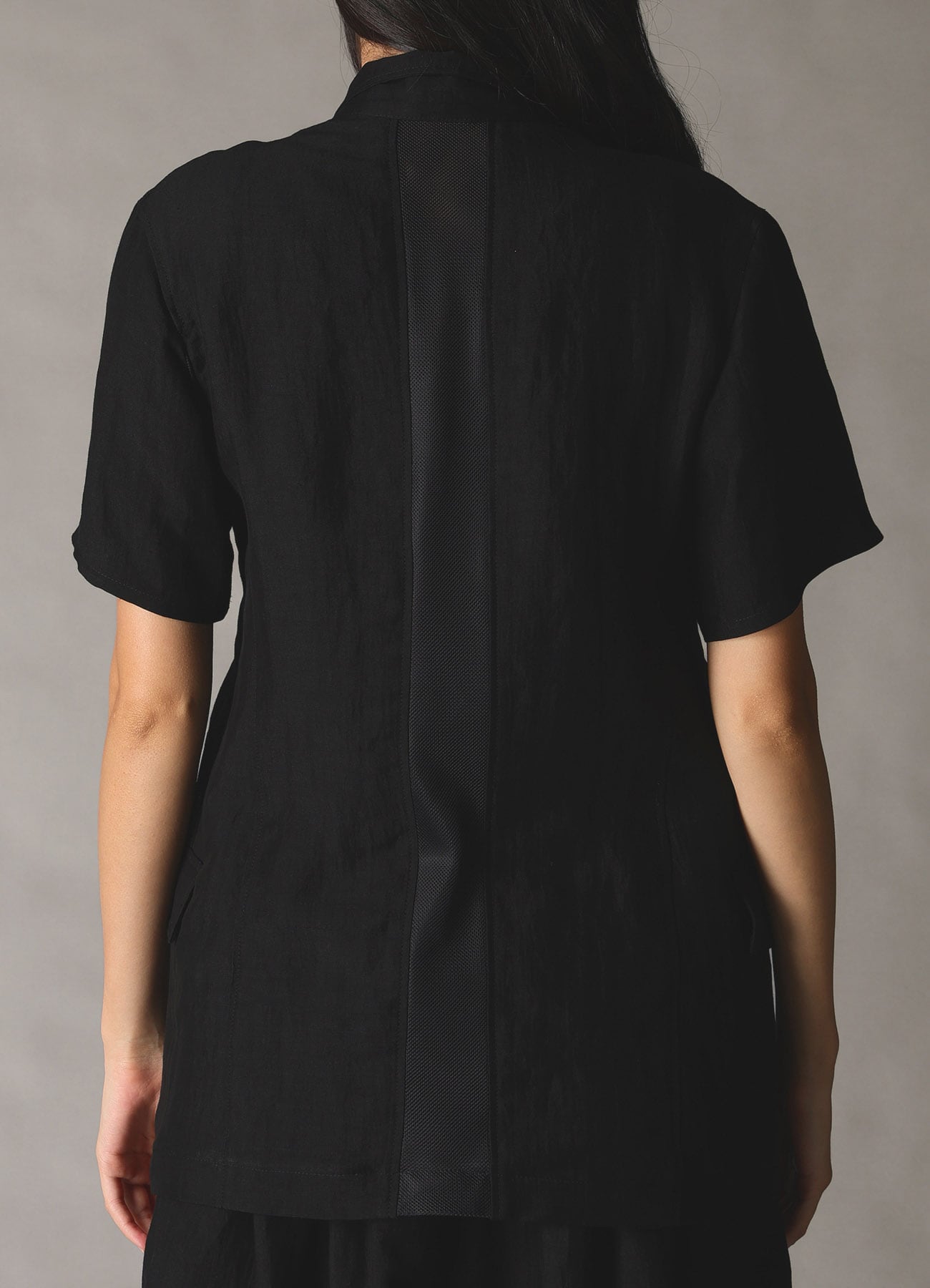 CUPRO/LINEN GABARDINE WOMEN’S SHORT SLEEVE JACKET