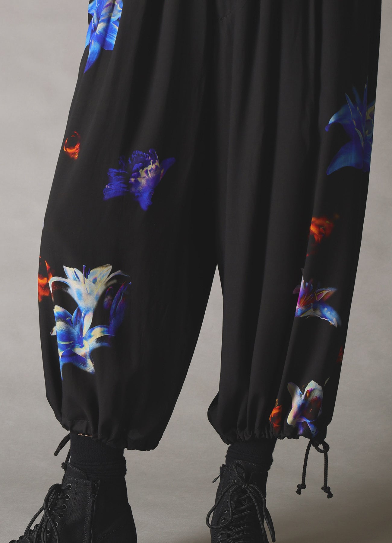 【1/16 10:00 Release】LILY PATTERN BALLOON PANTS