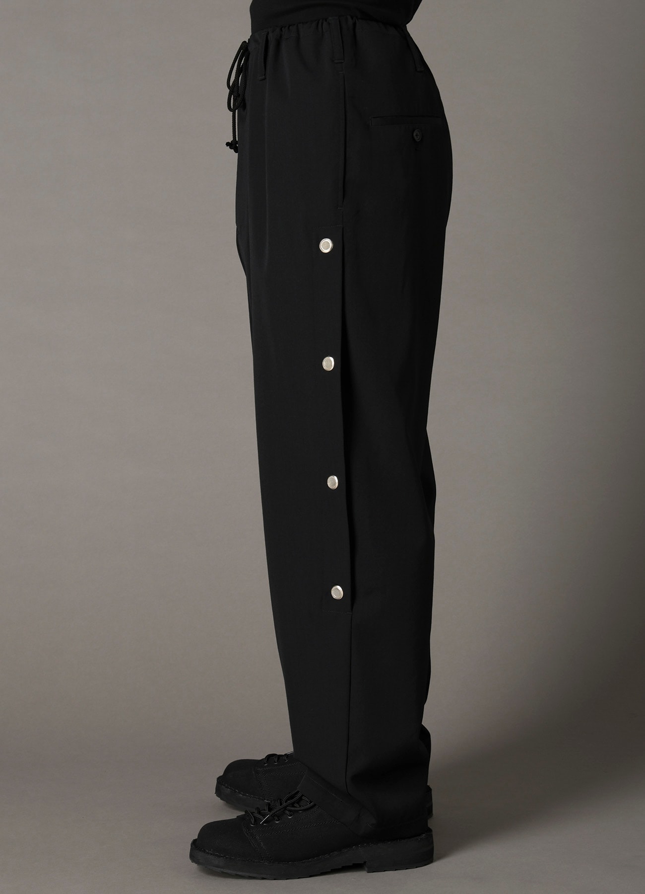 WOOL GABARDINE DRAWSTRING PANTS WITH EYELETS