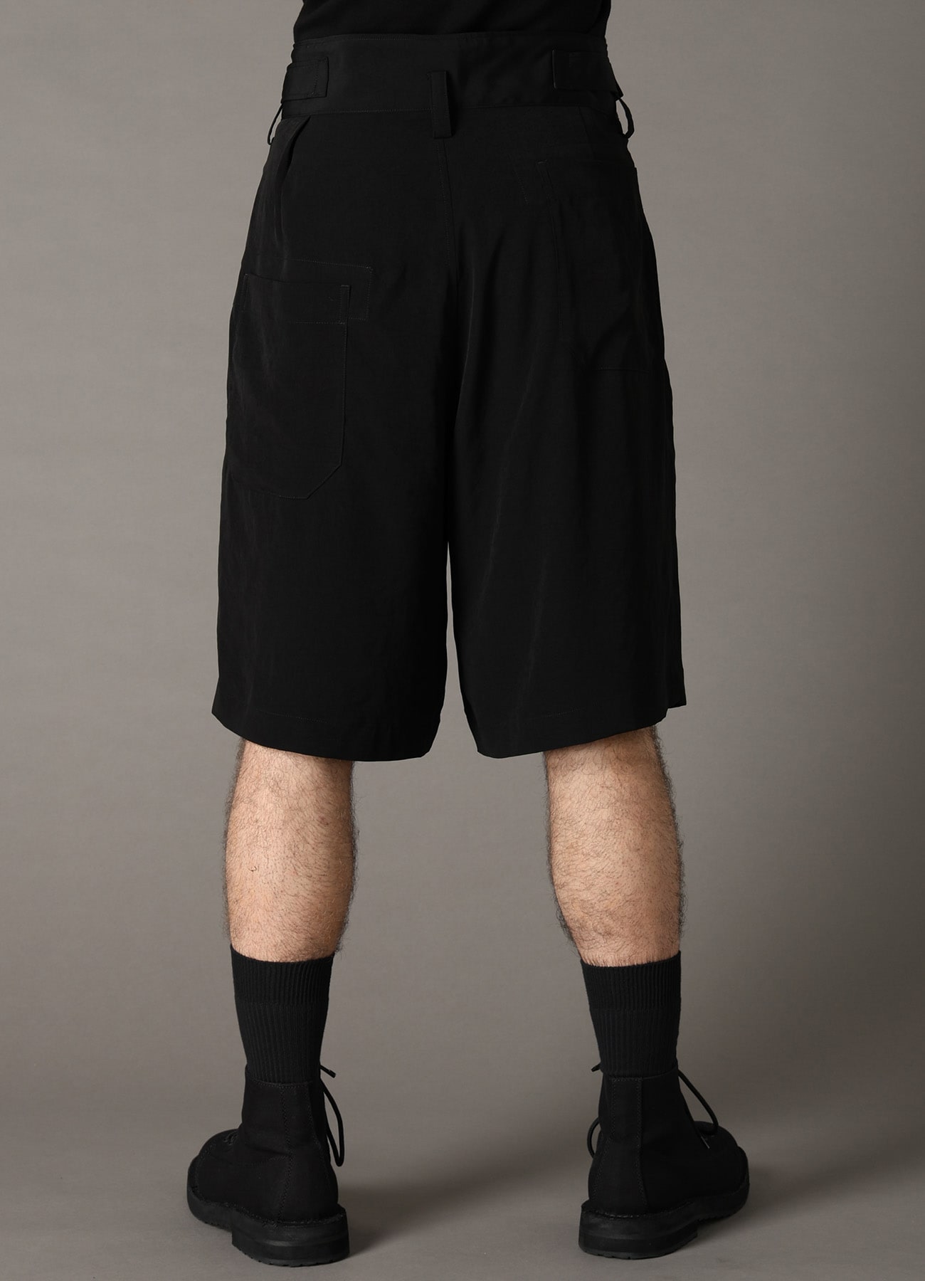 CREPE de CHINE PLEATED SHORTS
