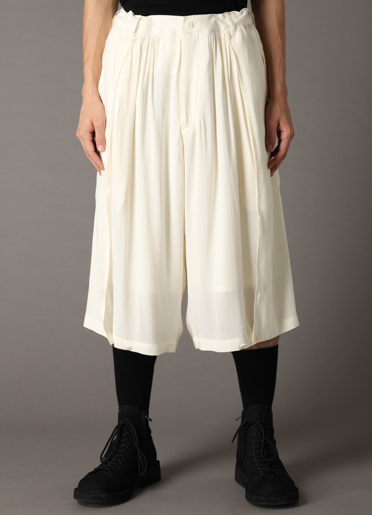 SPUN LAWN HALF PANTS