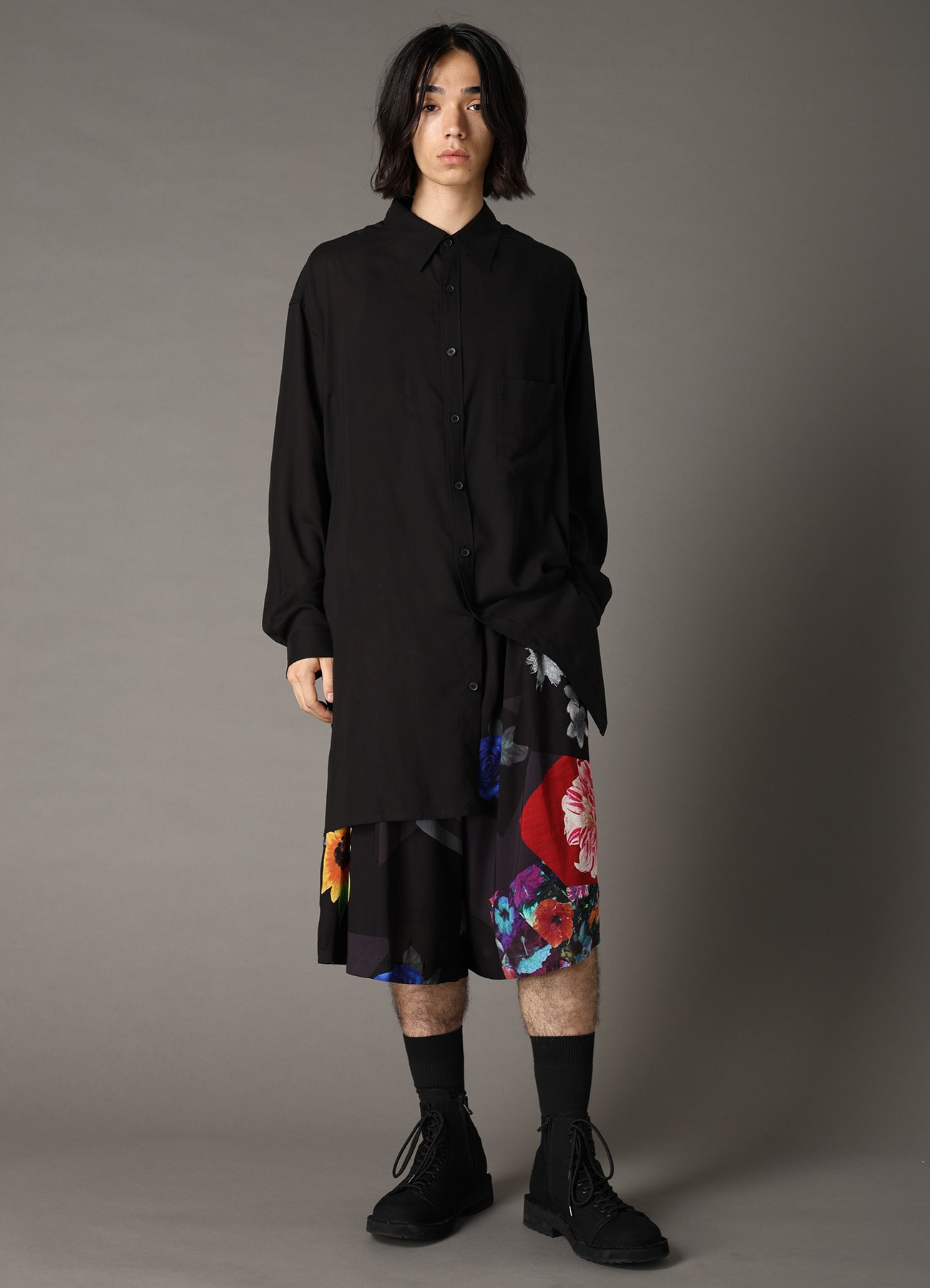 FLORAL PATCHWORK PRINT SHORTS