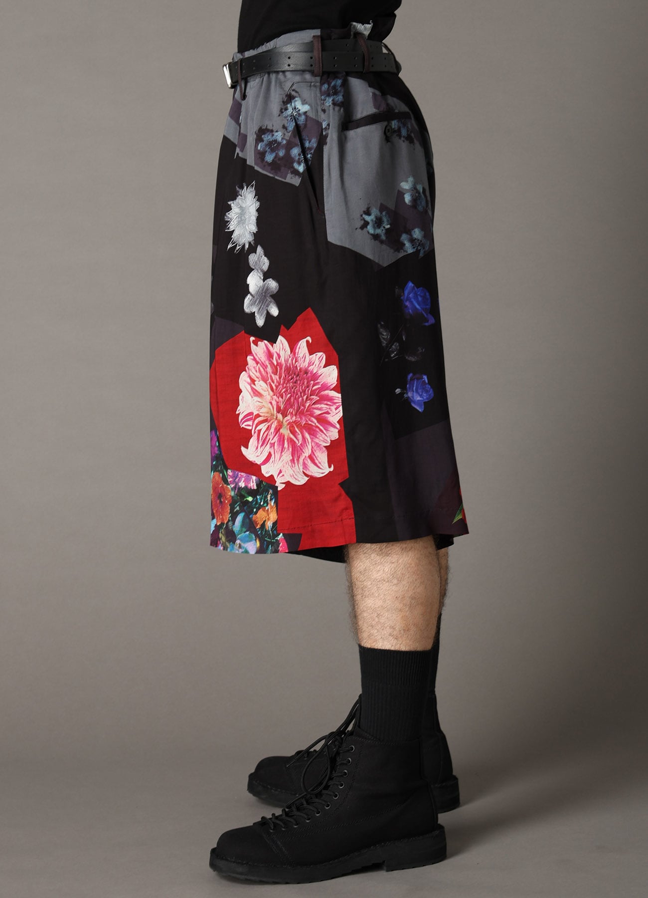 FLORAL PATCHWORK PRINT SHORTS