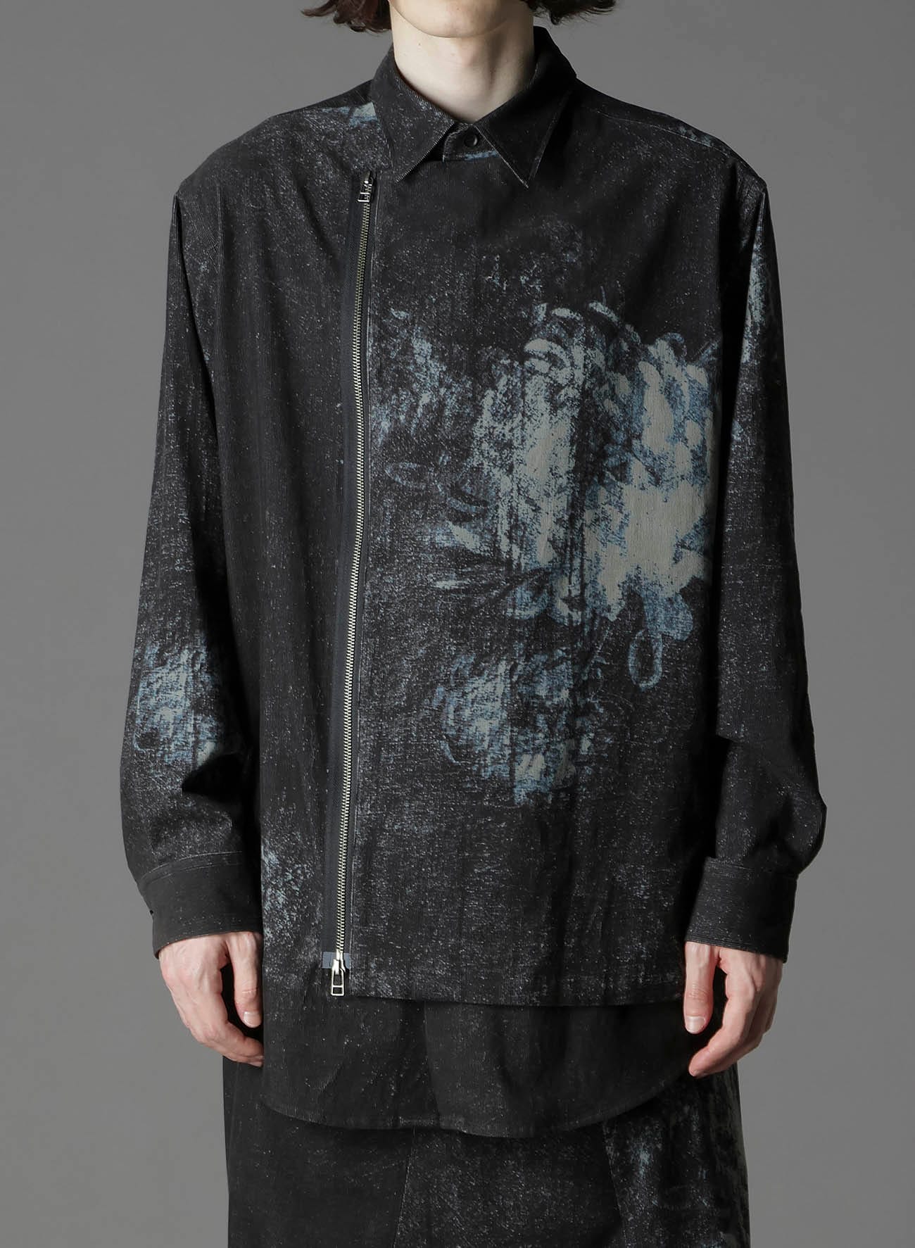 NARROW RIBS CORDUROY OPEN ZIP STANDARD BIG SHIRT