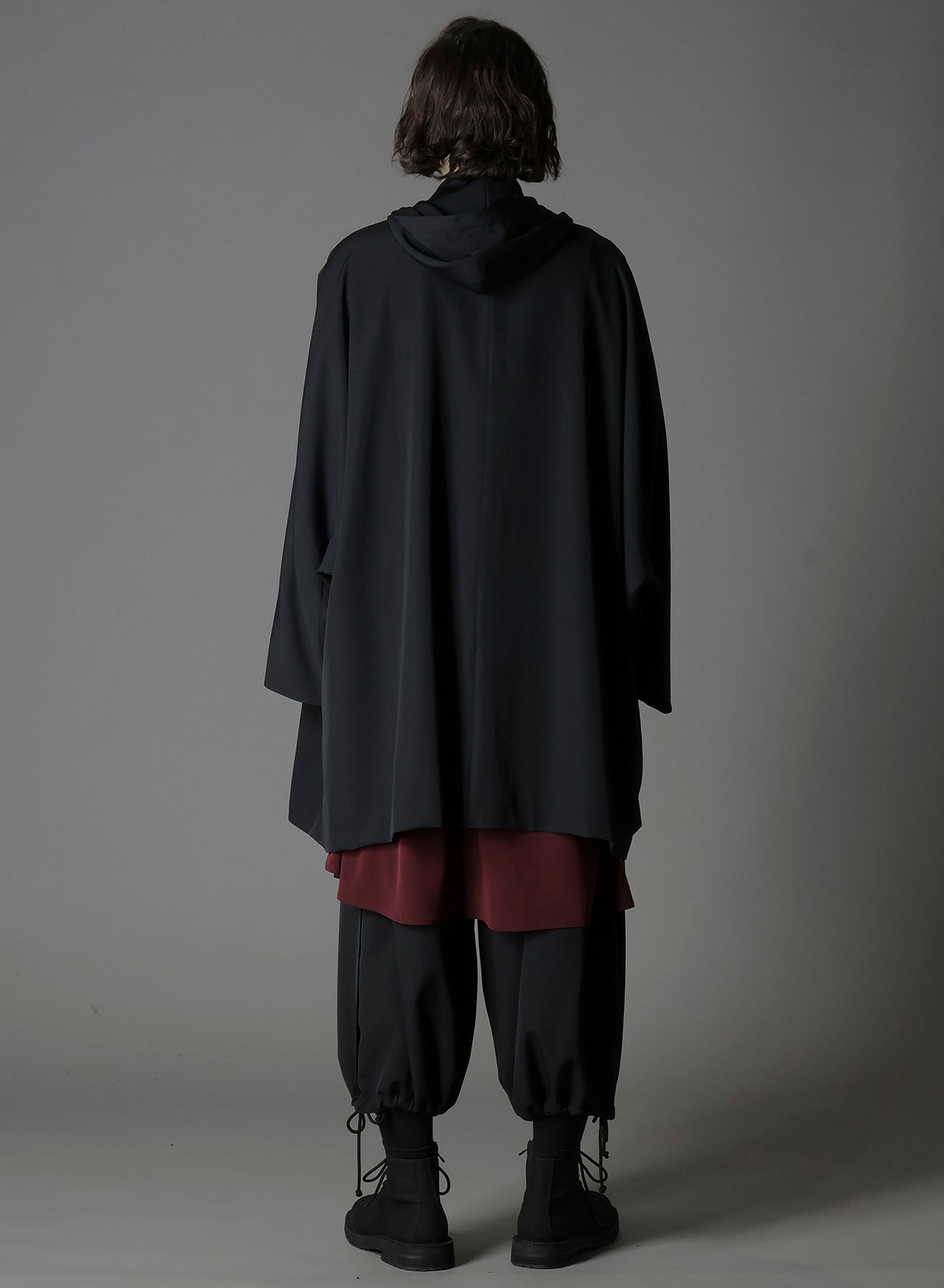 W/GABARDINE FRONT OPEN PONCHO COAT