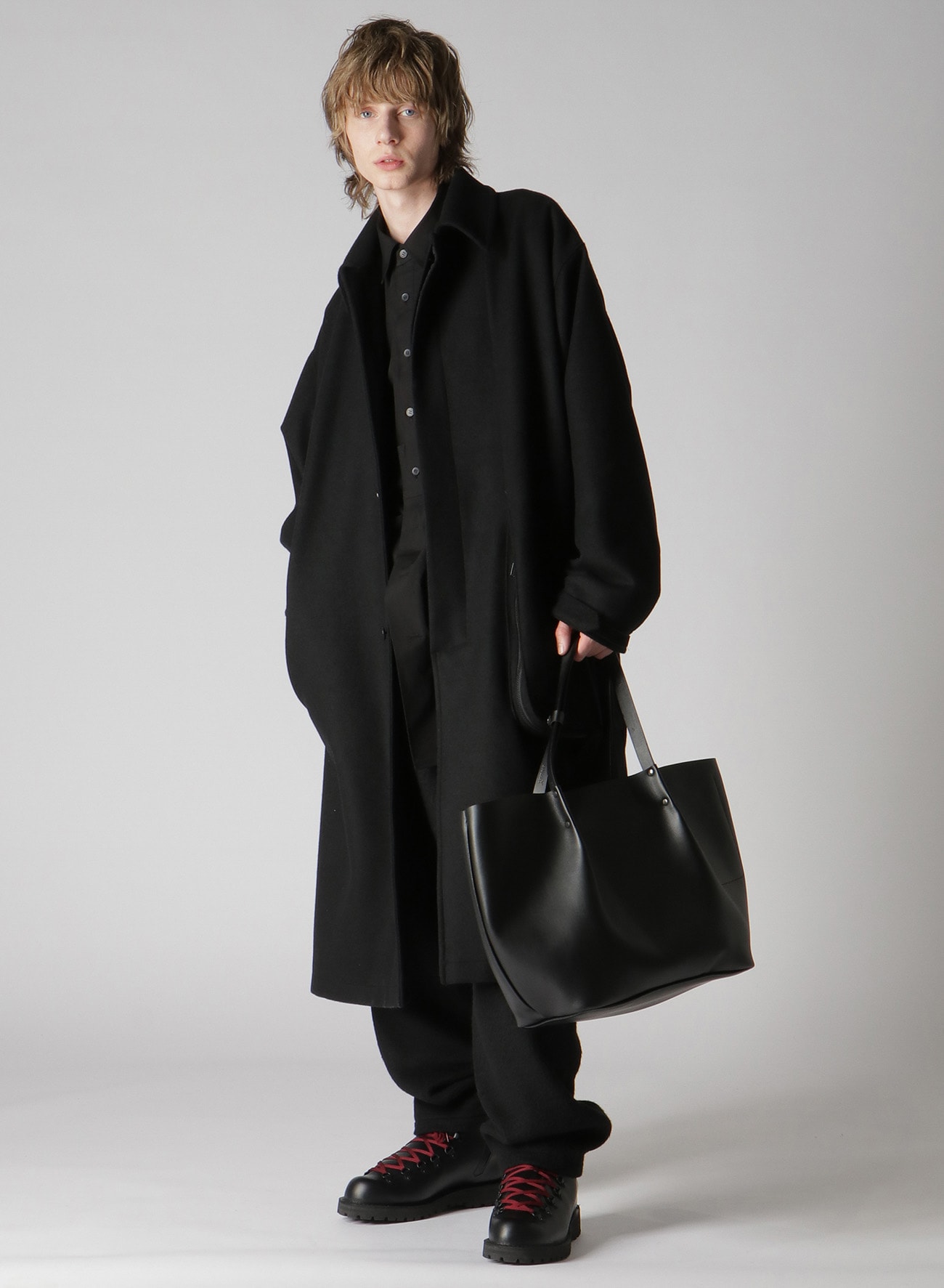 EYELET DETAIL FAUX LEATHER TOTE BAG