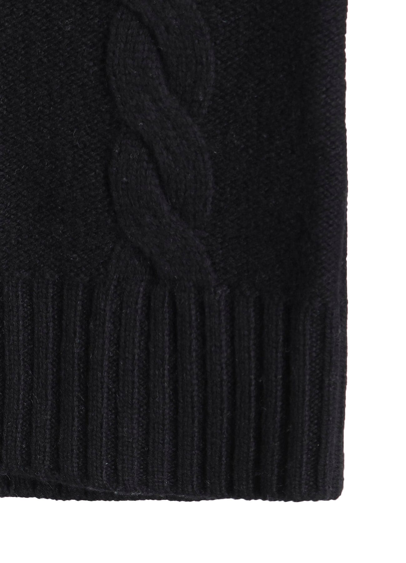FINE MERINO WOOL CABLE SWITCH UNBALANCE PULLOVER