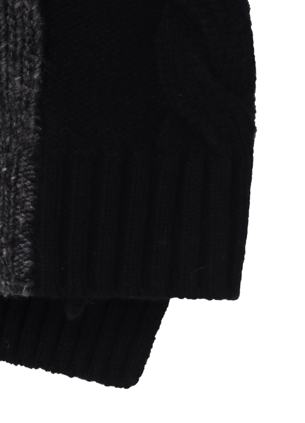 FINE MERINO WOOL CABLE SWITCH UNBALANCE HOODIE