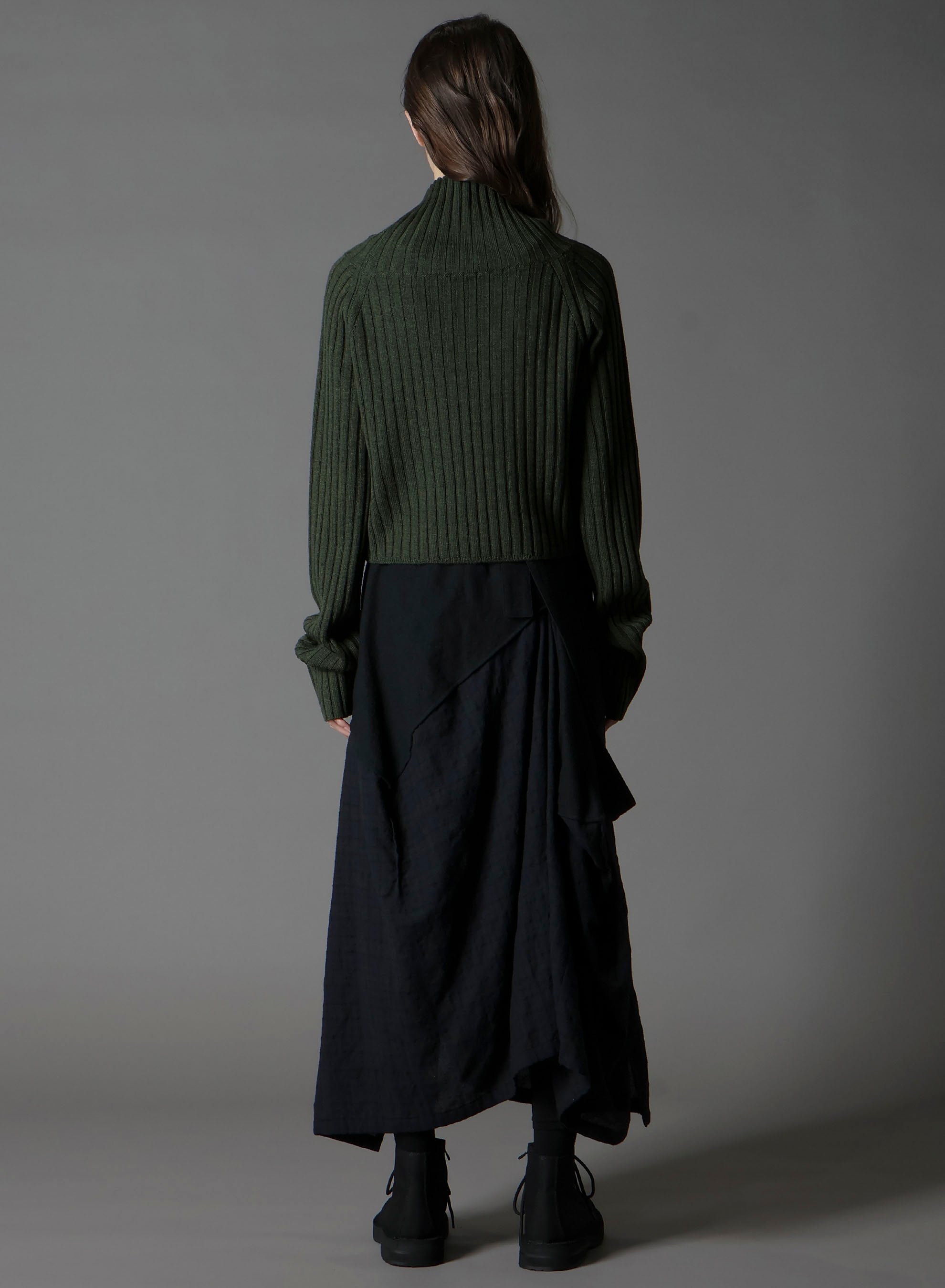 FINE MERINO WOOL RIBBED RAGLEN SHORT LENGTH TURTLE NECK