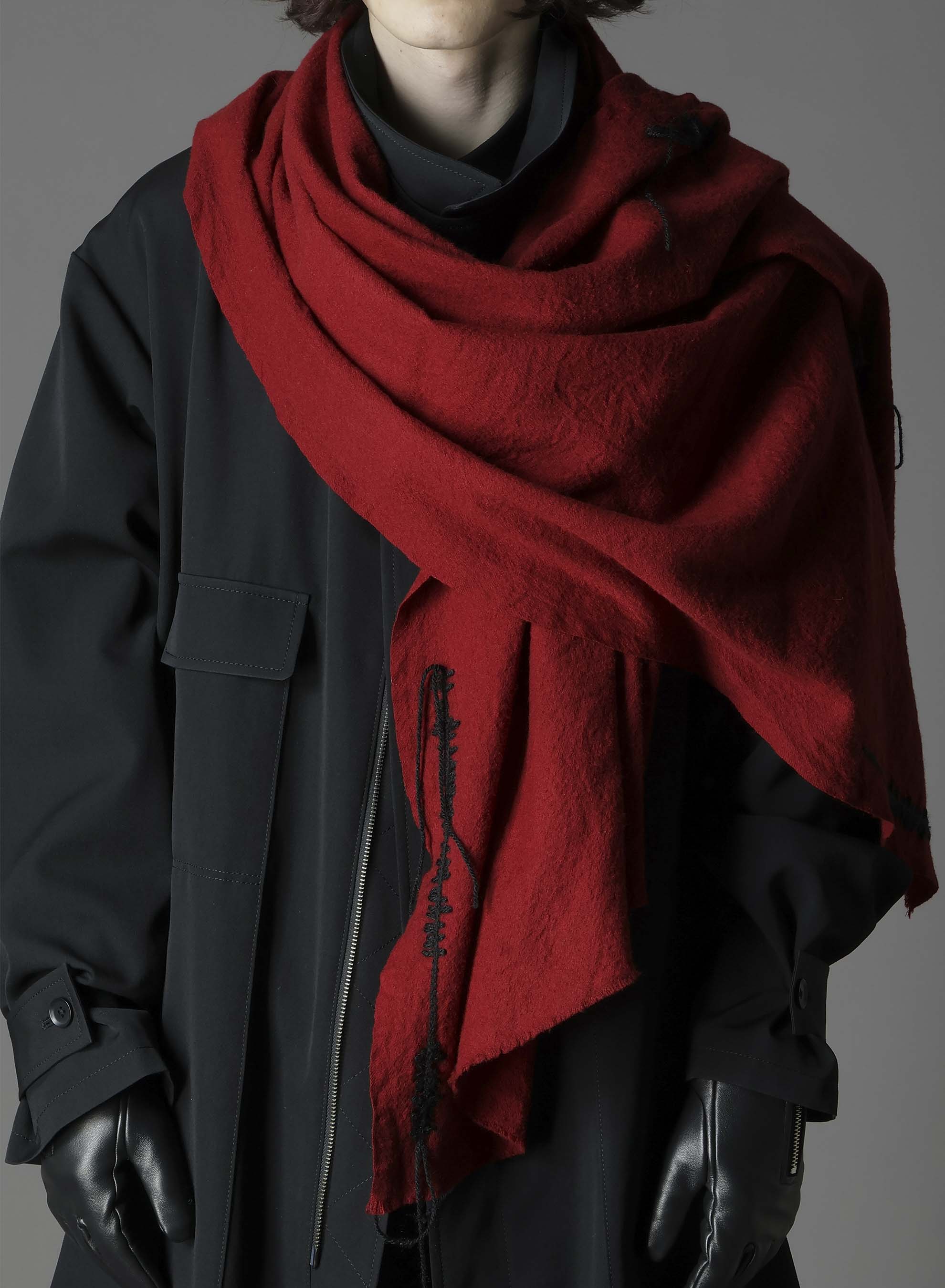 TETANY WOOL HAND STITCH SCARF