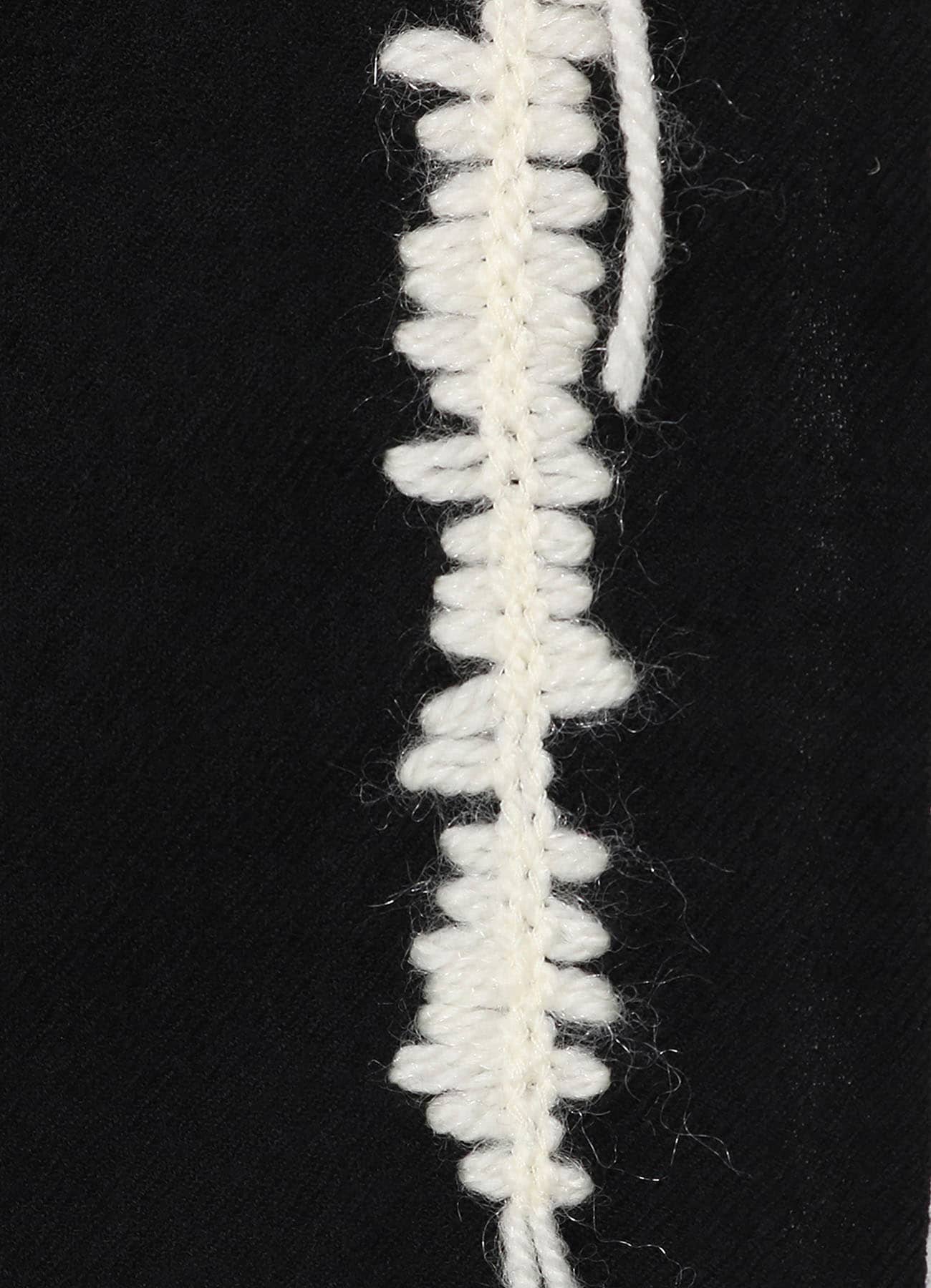 TETANY WOOL HAND STITCH SCARF